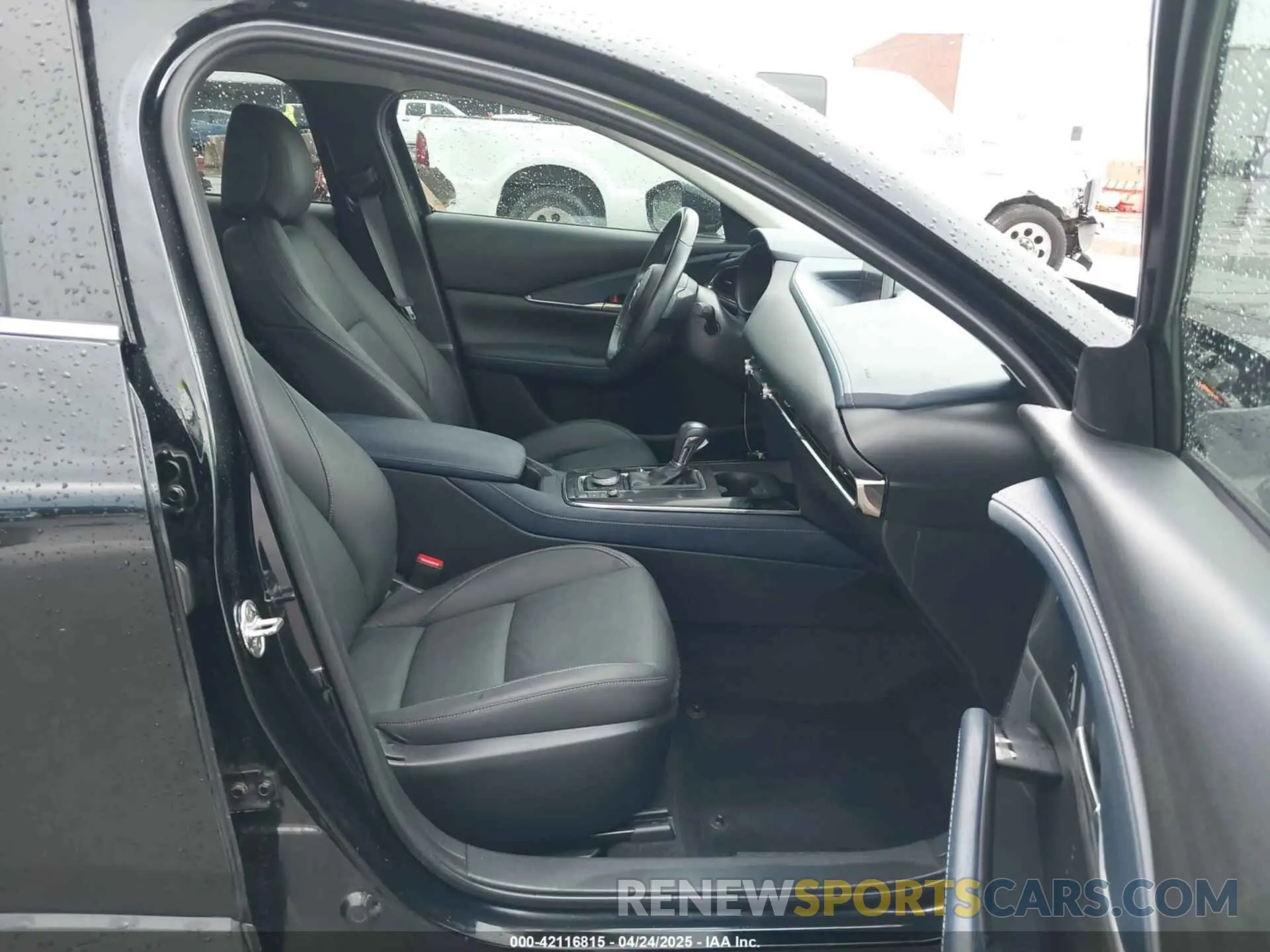 5 Фотография поврежденного автомобиля 3MVDMACL9MM227500 MAZDA CX-30 2021