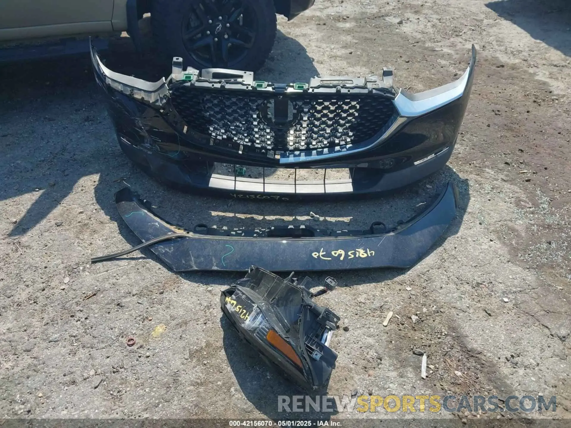 12 Photograph of a damaged car 3MVDMADL7MM211889 MAZDA CX-30 2021