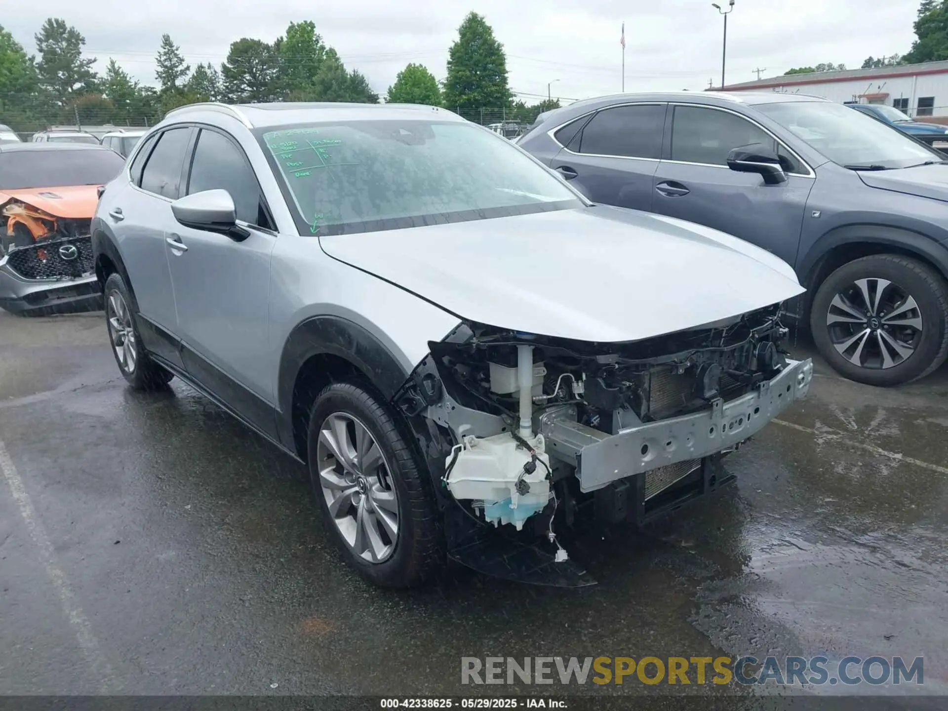 1 Photograph of a damaged car 3MVDMADL7MM252507 MAZDA CX-30 2021