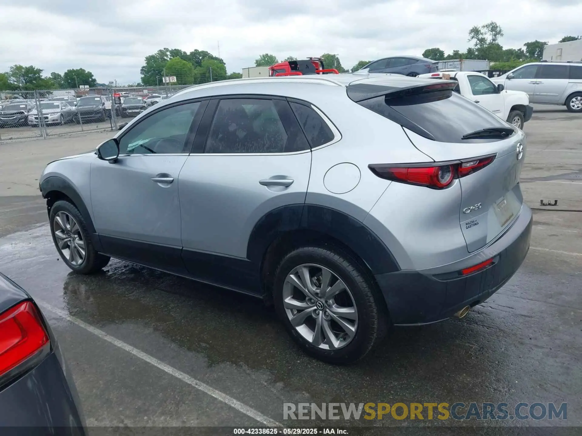 15 Photograph of a damaged car 3MVDMADL7MM252507 MAZDA CX-30 2021