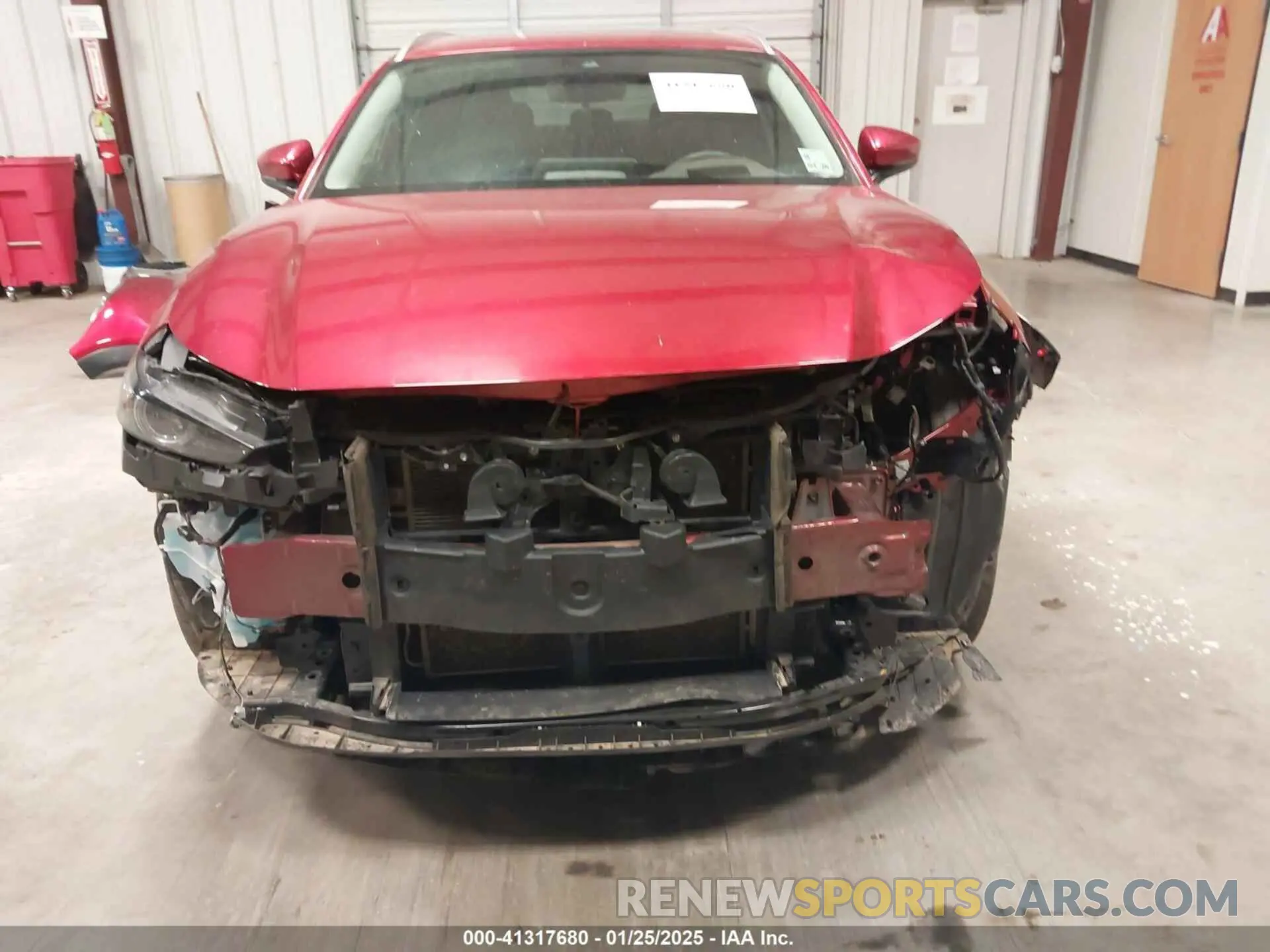 19 Photograph of a damaged car 3MVDMADL8MM320149 MAZDA CX-30 2021