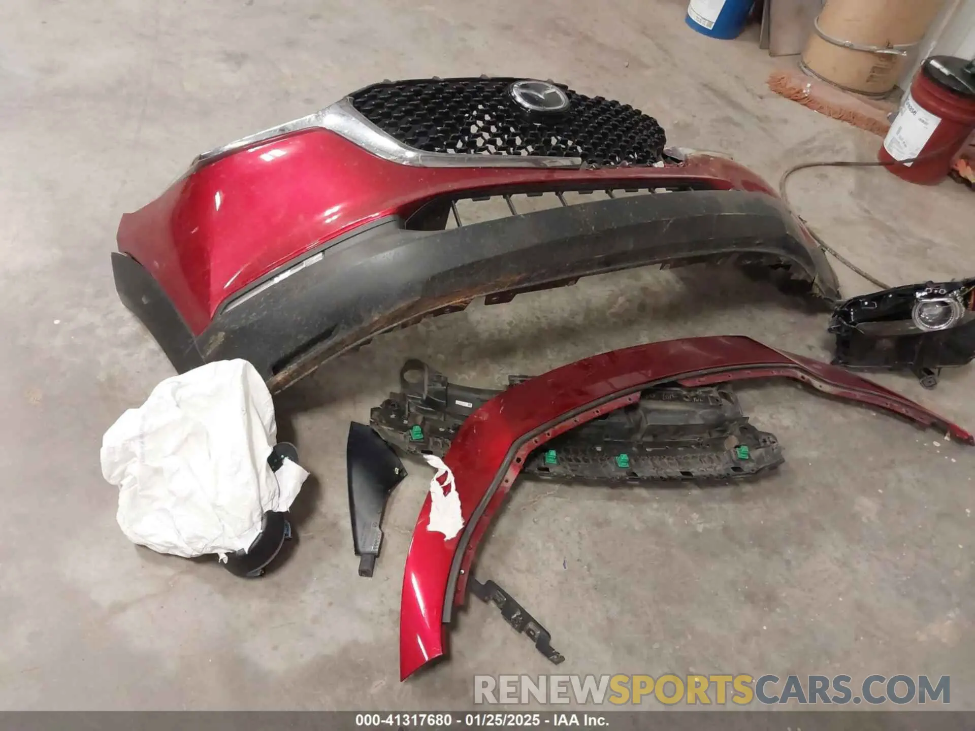 21 Photograph of a damaged car 3MVDMADL8MM320149 MAZDA CX-30 2021