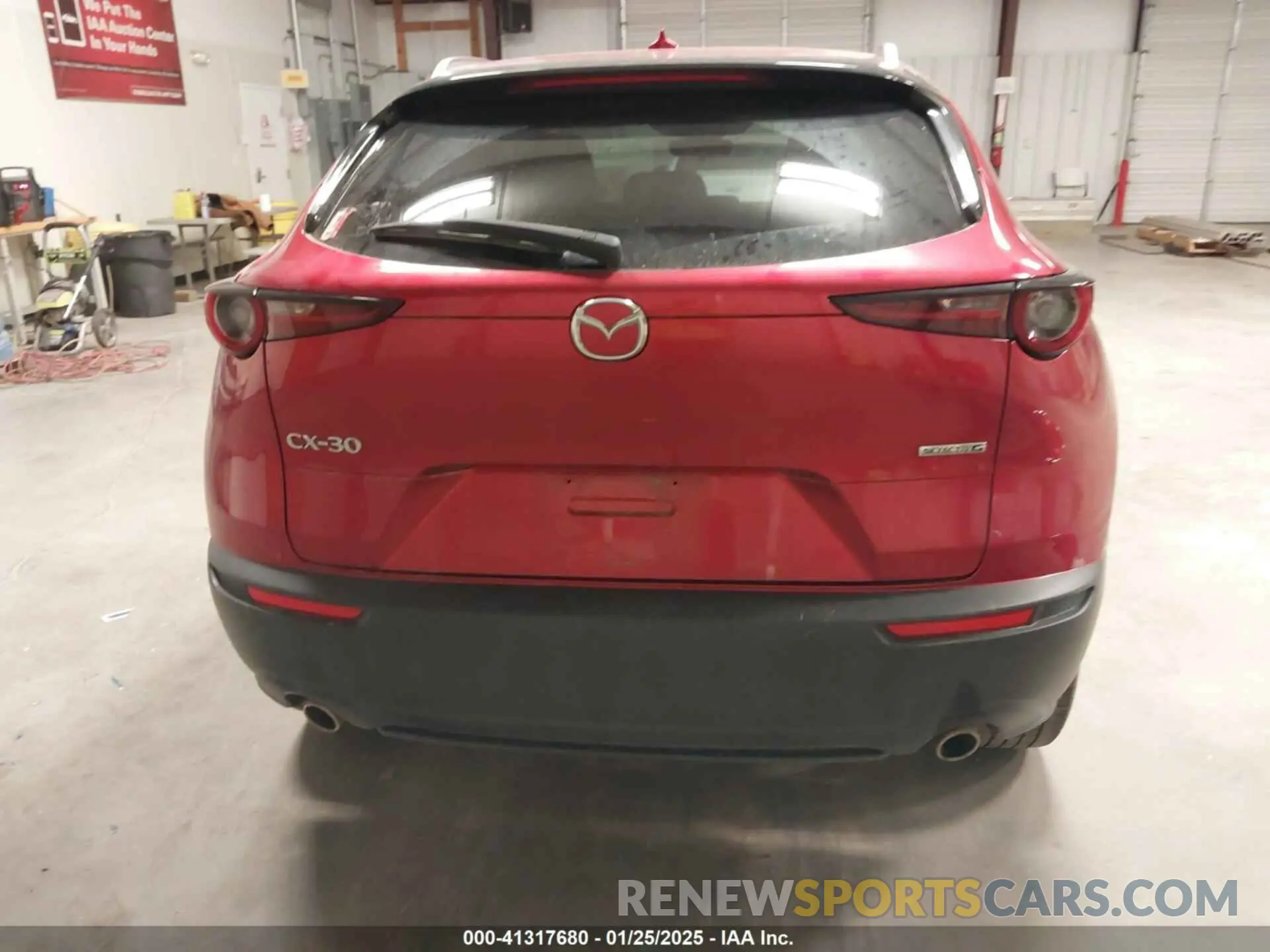 22 Photograph of a damaged car 3MVDMADL8MM320149 MAZDA CX-30 2021