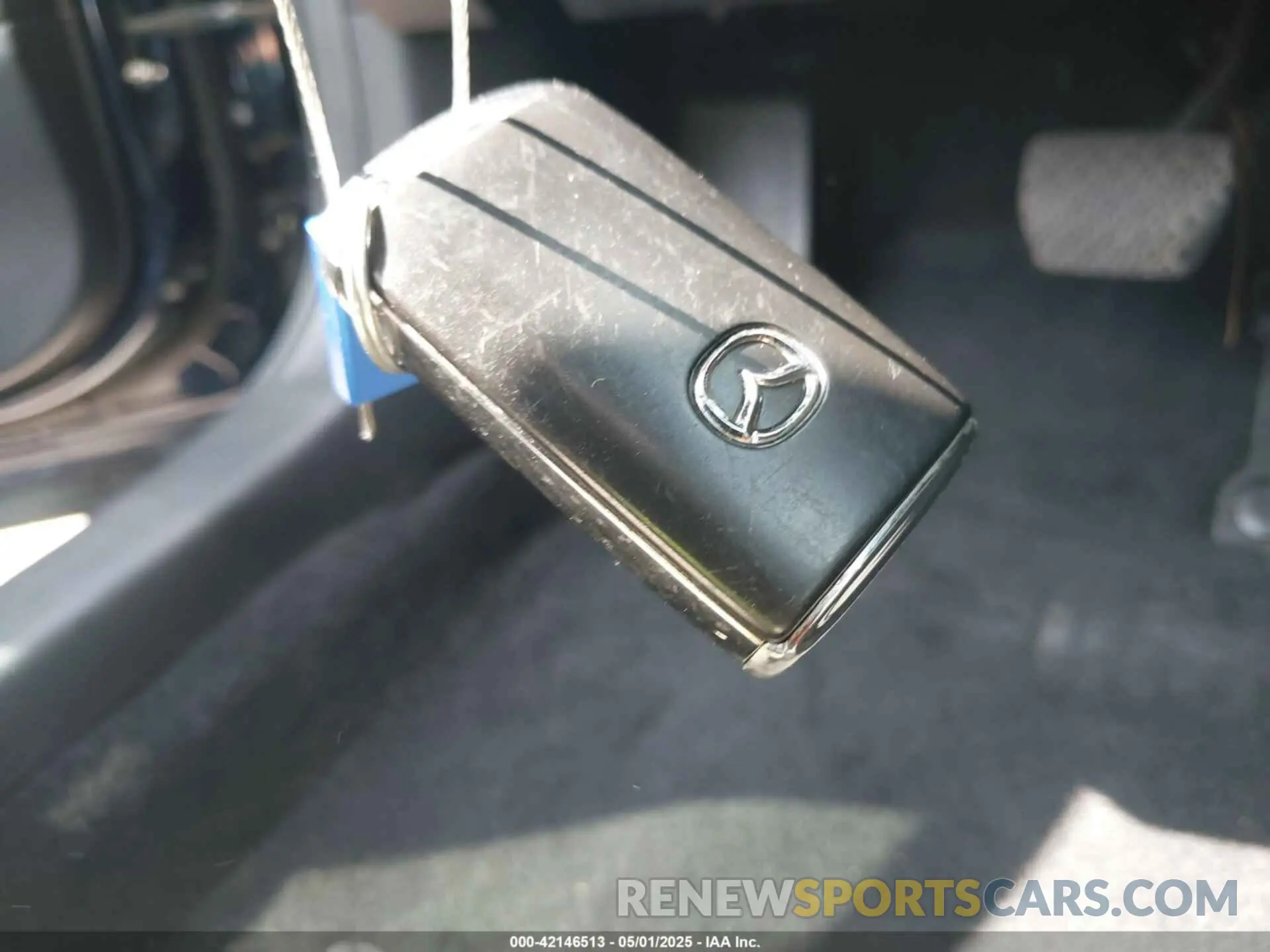 11 Photograph of a damaged car 3MVDMADLXMM201583 MAZDA CX-30 2021