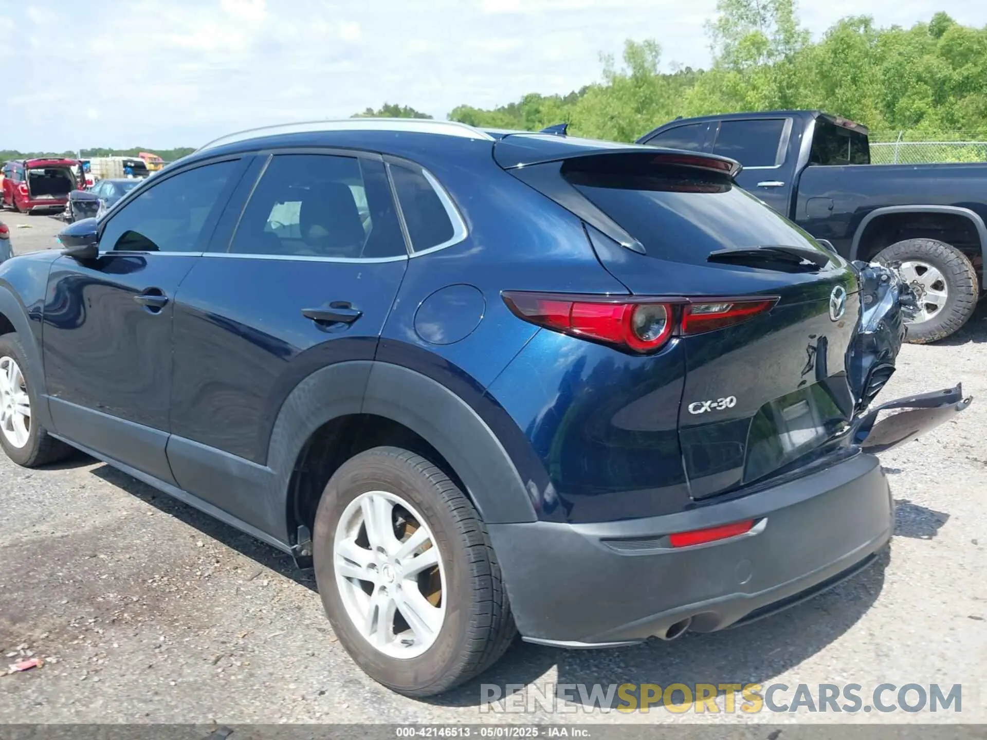 3 Photograph of a damaged car 3MVDMADLXMM201583 MAZDA CX-30 2021