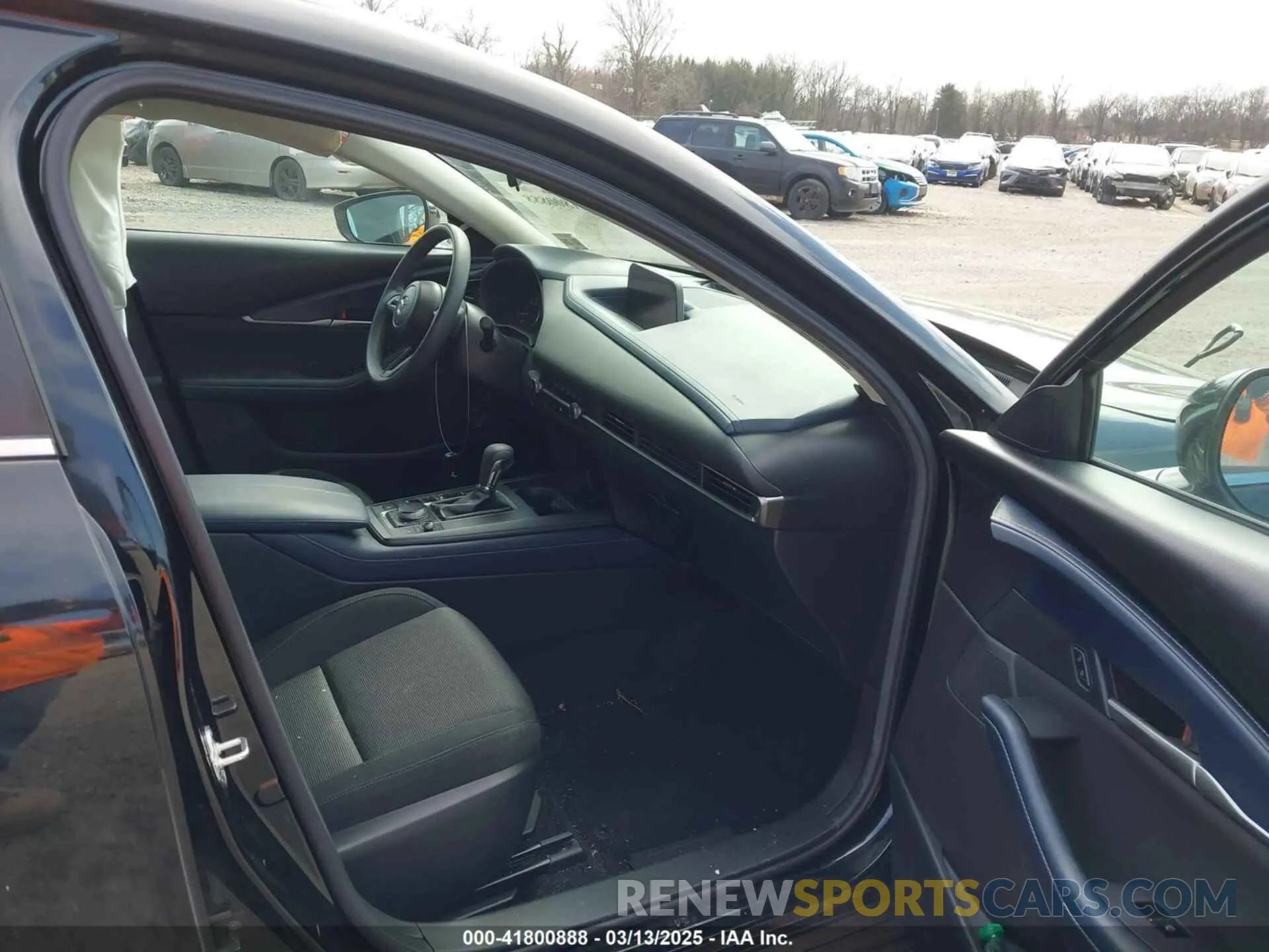 5 Photograph of a damaged car 3MVDMBAL5MM214185 MAZDA CX-30 2021