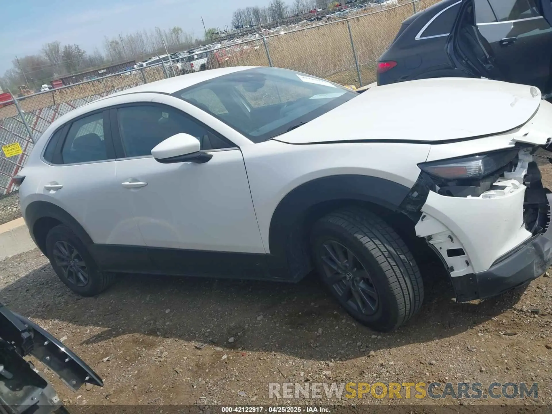 13 Photograph of a damaged car 3MVDMBAL6MM206130 MAZDA CX-30 2021