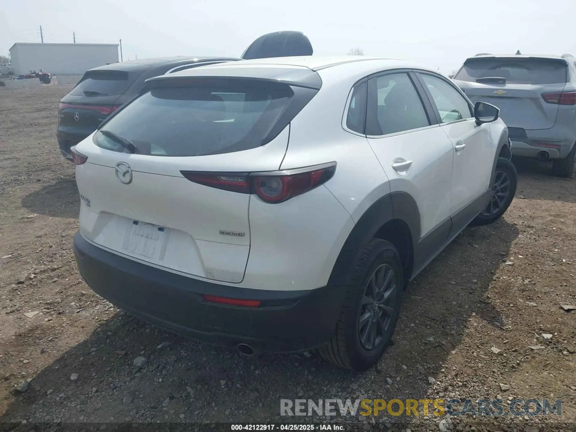 4 Photograph of a damaged car 3MVDMBAL6MM206130 MAZDA CX-30 2021
