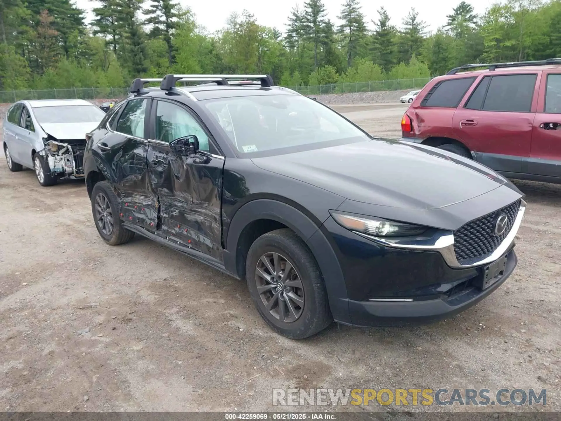 1 Photograph of a damaged car 3MVDMBAL6MM216396 MAZDA CX-30 2021
