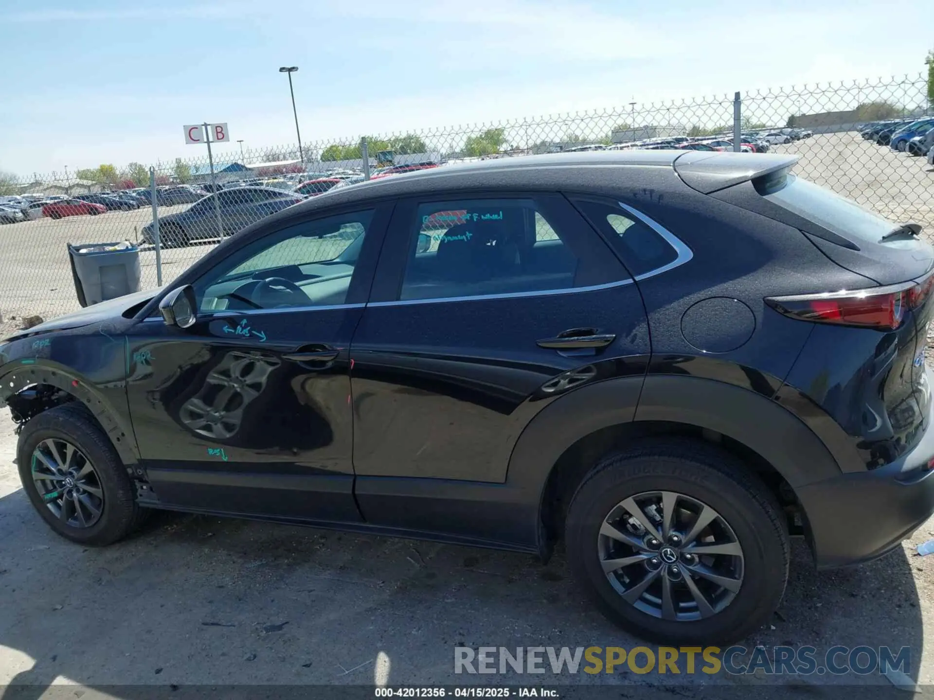 15 Фотография поврежденного автомобиля 3MVDMBAL6MM302498 MAZDA CX-30 2021