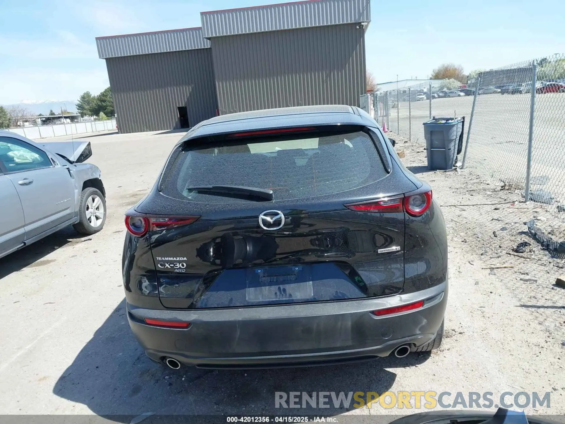 17 Фотография поврежденного автомобиля 3MVDMBAL6MM302498 MAZDA CX-30 2021