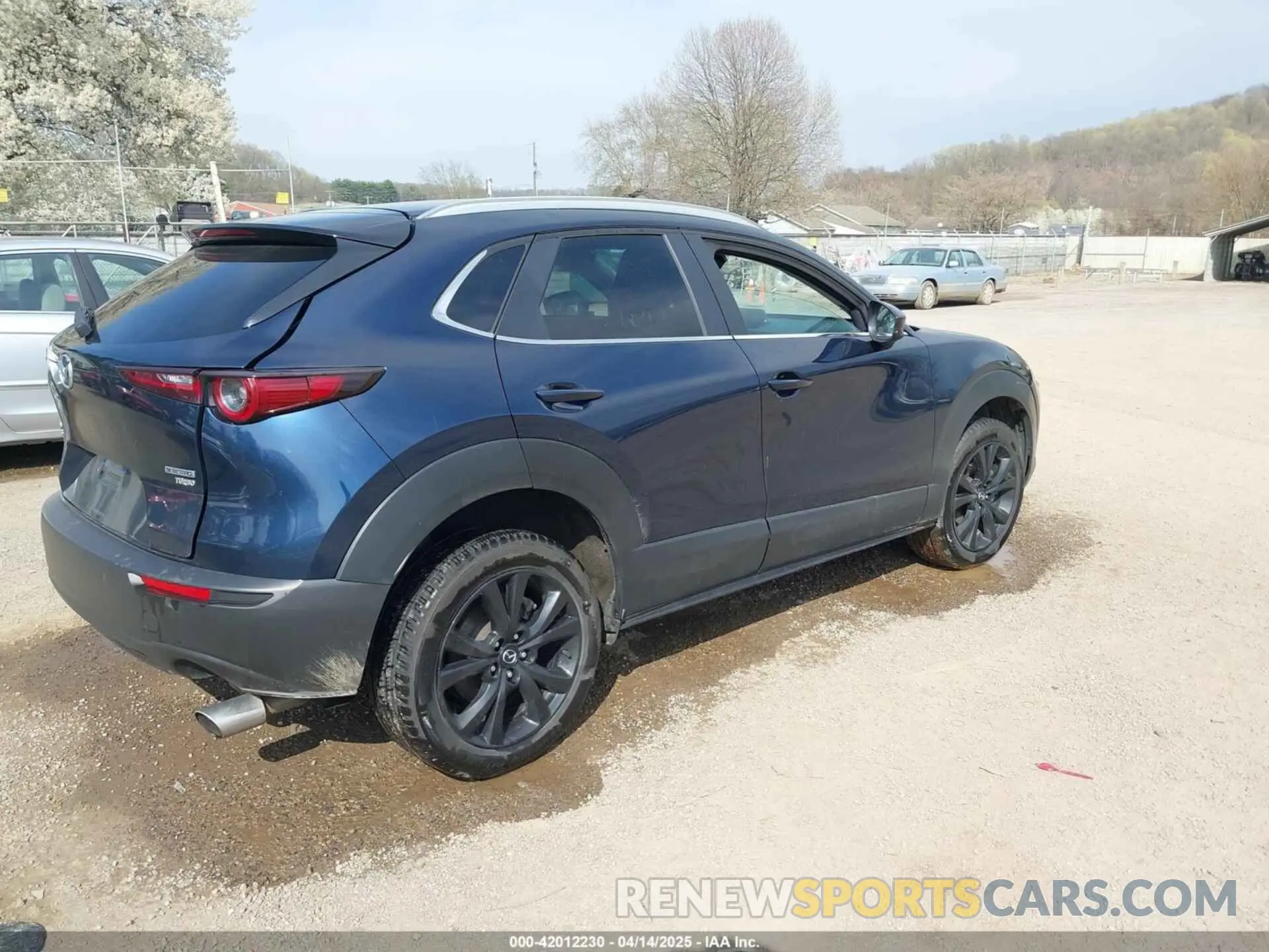 4 Фотография поврежденного автомобиля 3MVDMBAY1MM309628 MAZDA CX-30 2021