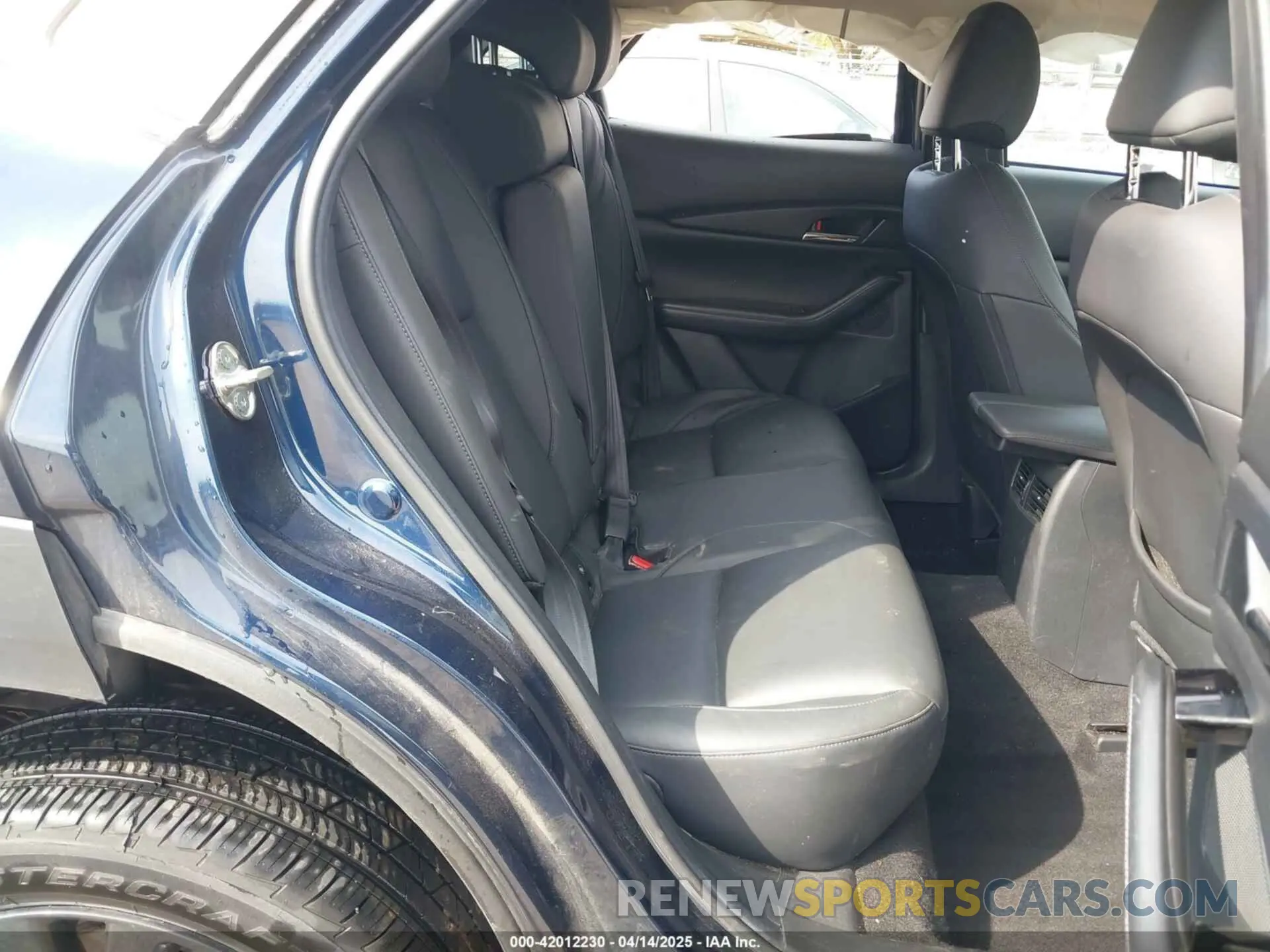 8 Фотография поврежденного автомобиля 3MVDMBAY1MM309628 MAZDA CX-30 2021