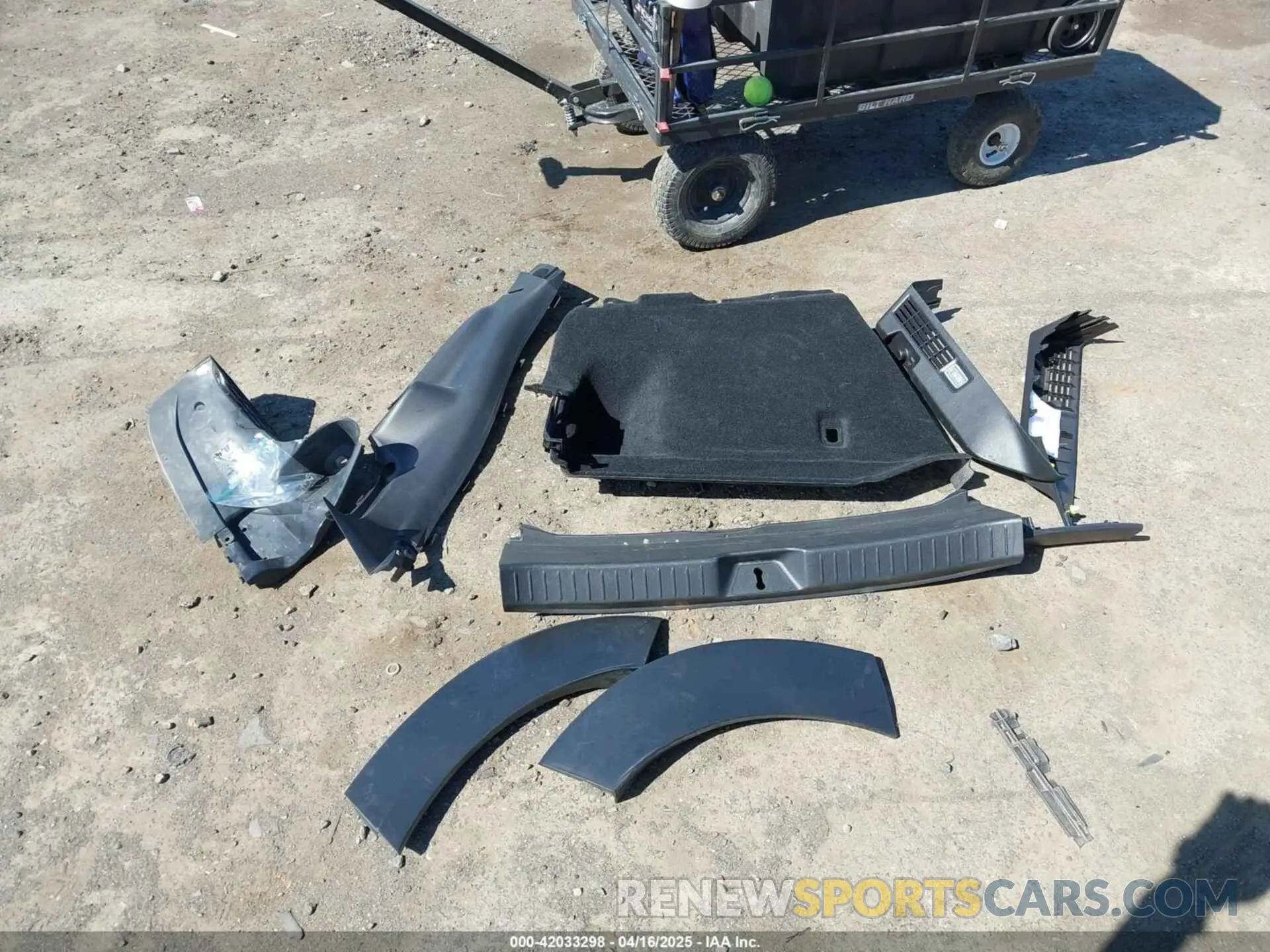 12 Photograph of a damaged car 3MVDMBAY7MM234224 MAZDA CX-30 2021