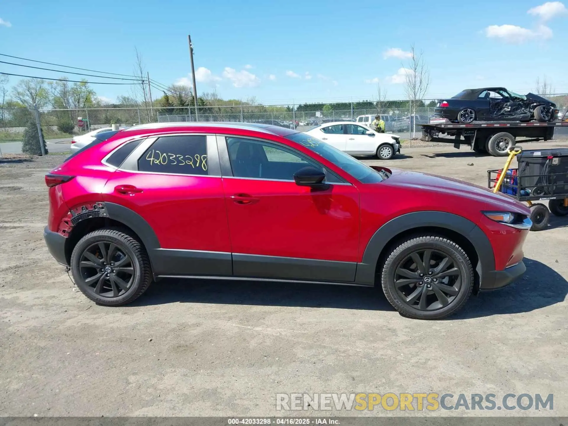 14 Photograph of a damaged car 3MVDMBAY7MM234224 MAZDA CX-30 2021