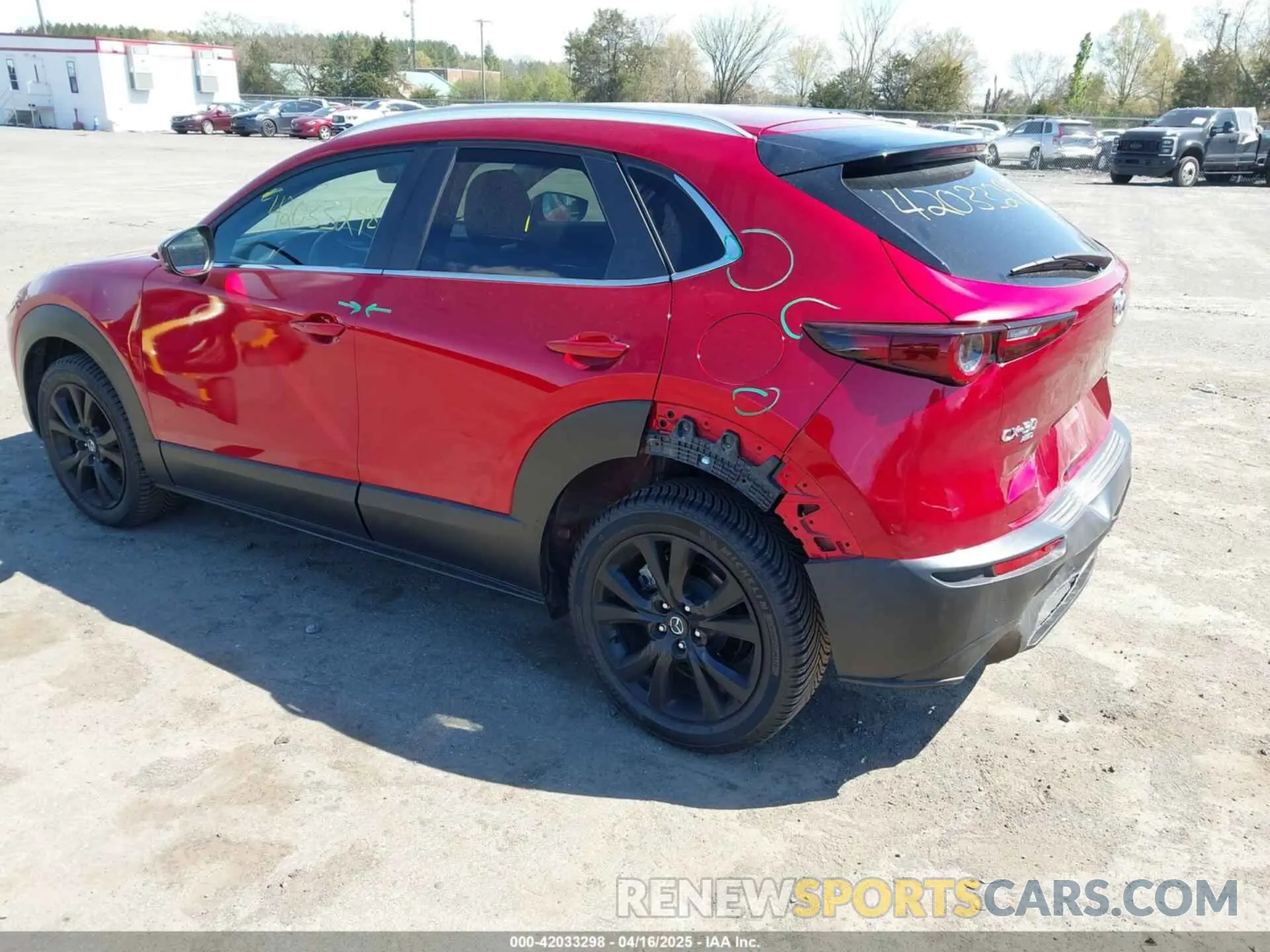 3 Photograph of a damaged car 3MVDMBAY7MM234224 MAZDA CX-30 2021