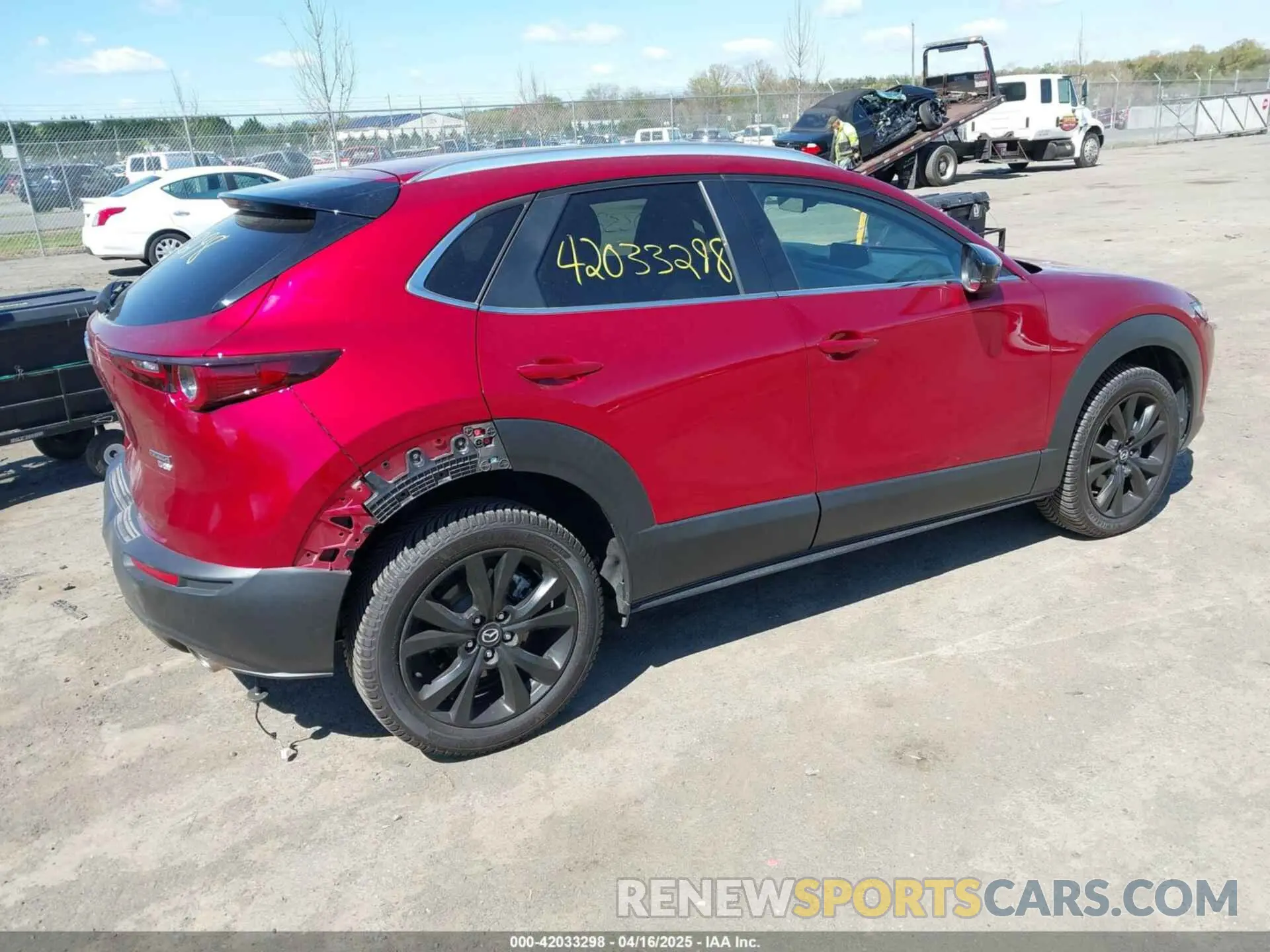 4 Photograph of a damaged car 3MVDMBAY7MM234224 MAZDA CX-30 2021