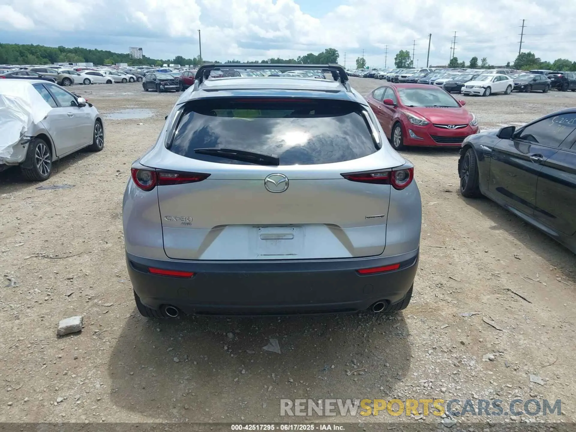 17 Фотография поврежденного автомобиля 3MVDMBBL1MM245514 MAZDA CX-30 2021