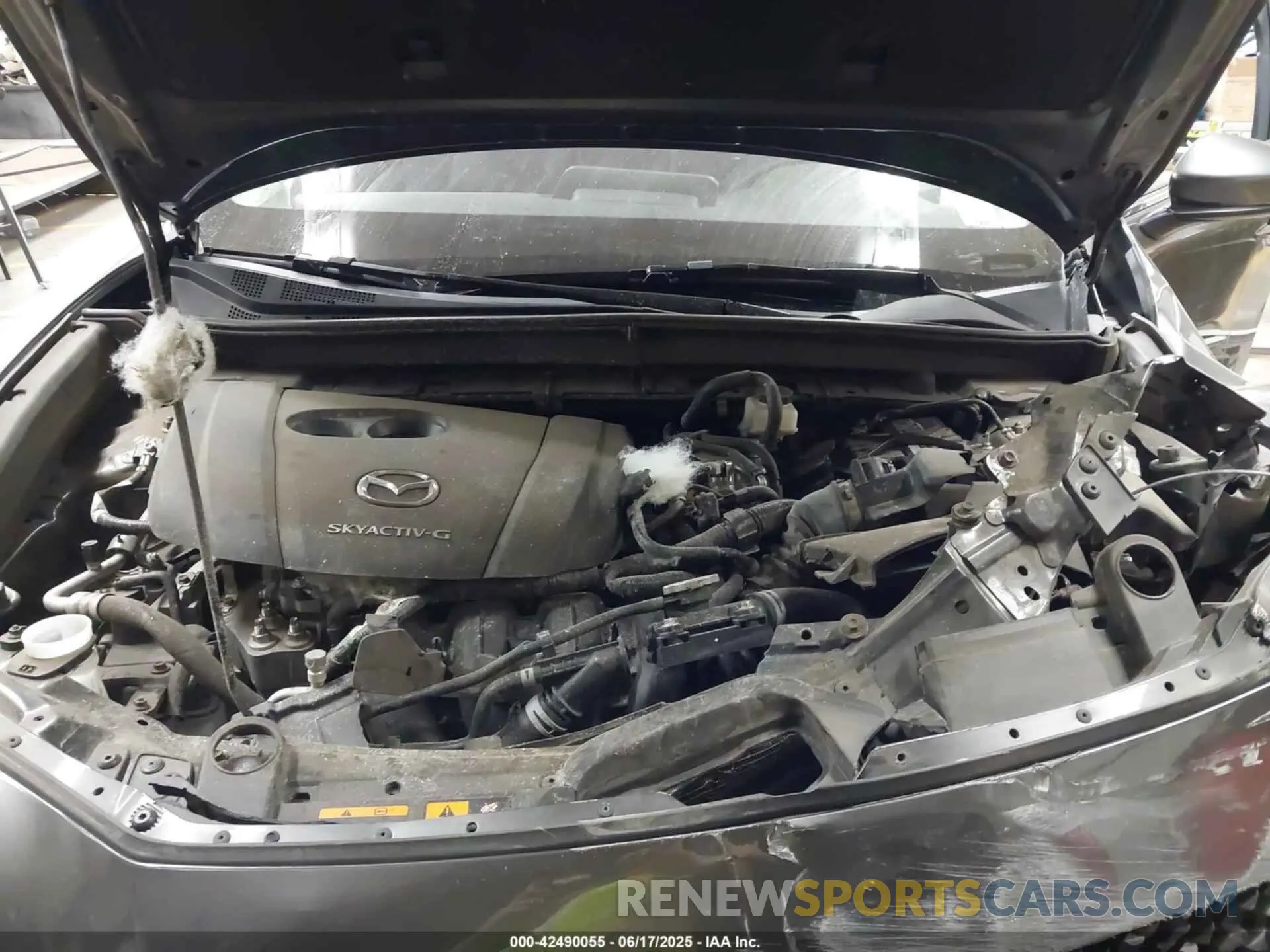 10 Фотография поврежденного автомобиля 3MVDMBBL1MM317215 MAZDA CX-30 2021