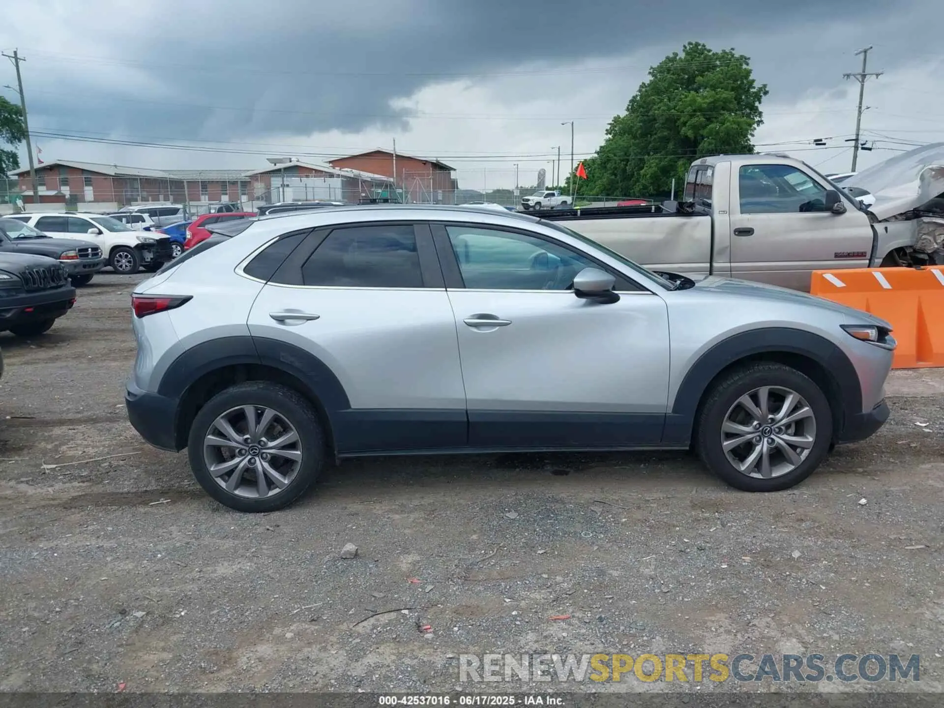 13 Фотография поврежденного автомобиля 3MVDMBBL4MM240615 MAZDA CX-30 2021