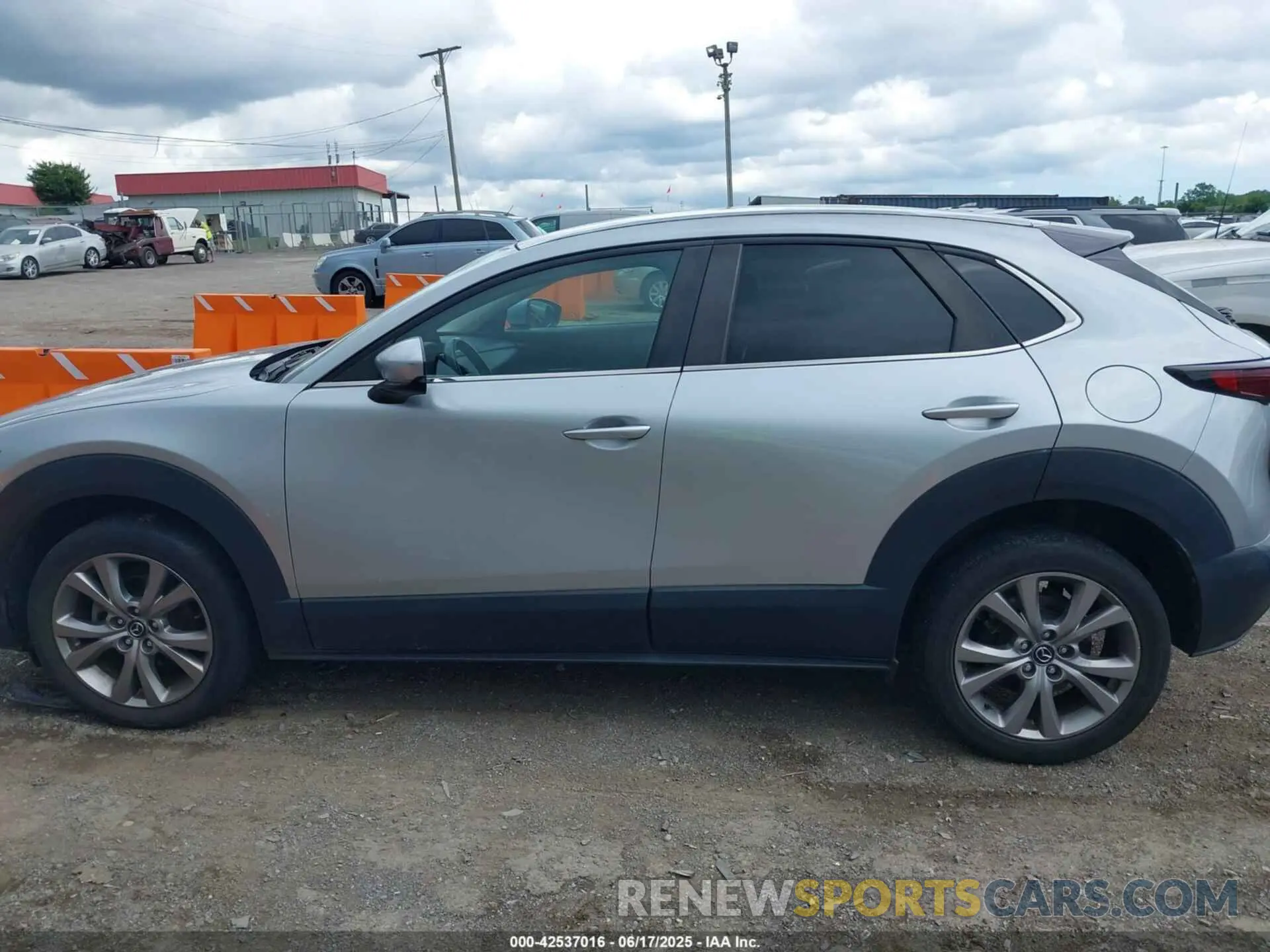 14 Фотография поврежденного автомобиля 3MVDMBBL4MM240615 MAZDA CX-30 2021