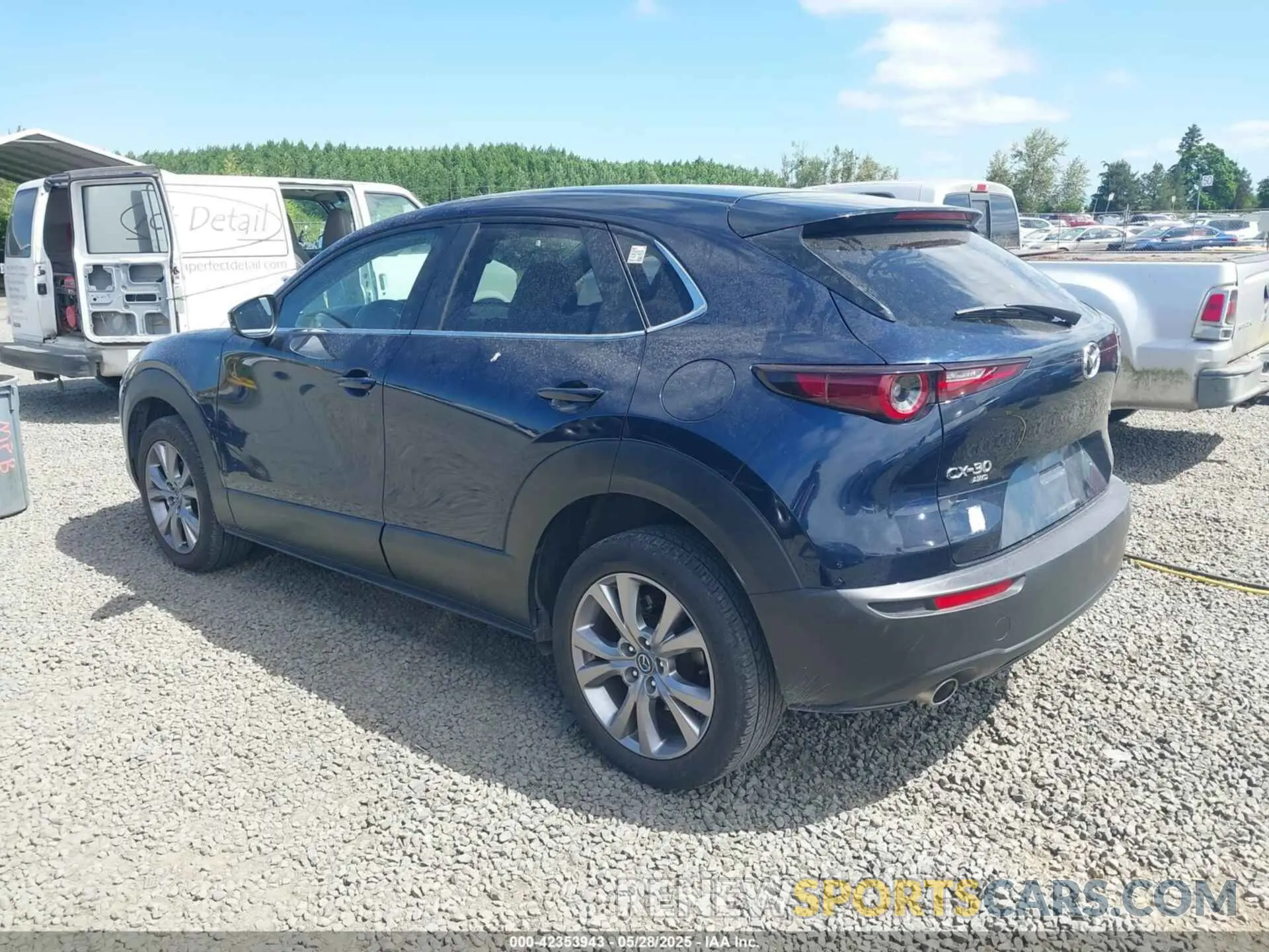 3 Photograph of a damaged car 3MVDMBBL6MM243726 MAZDA CX-30 2021