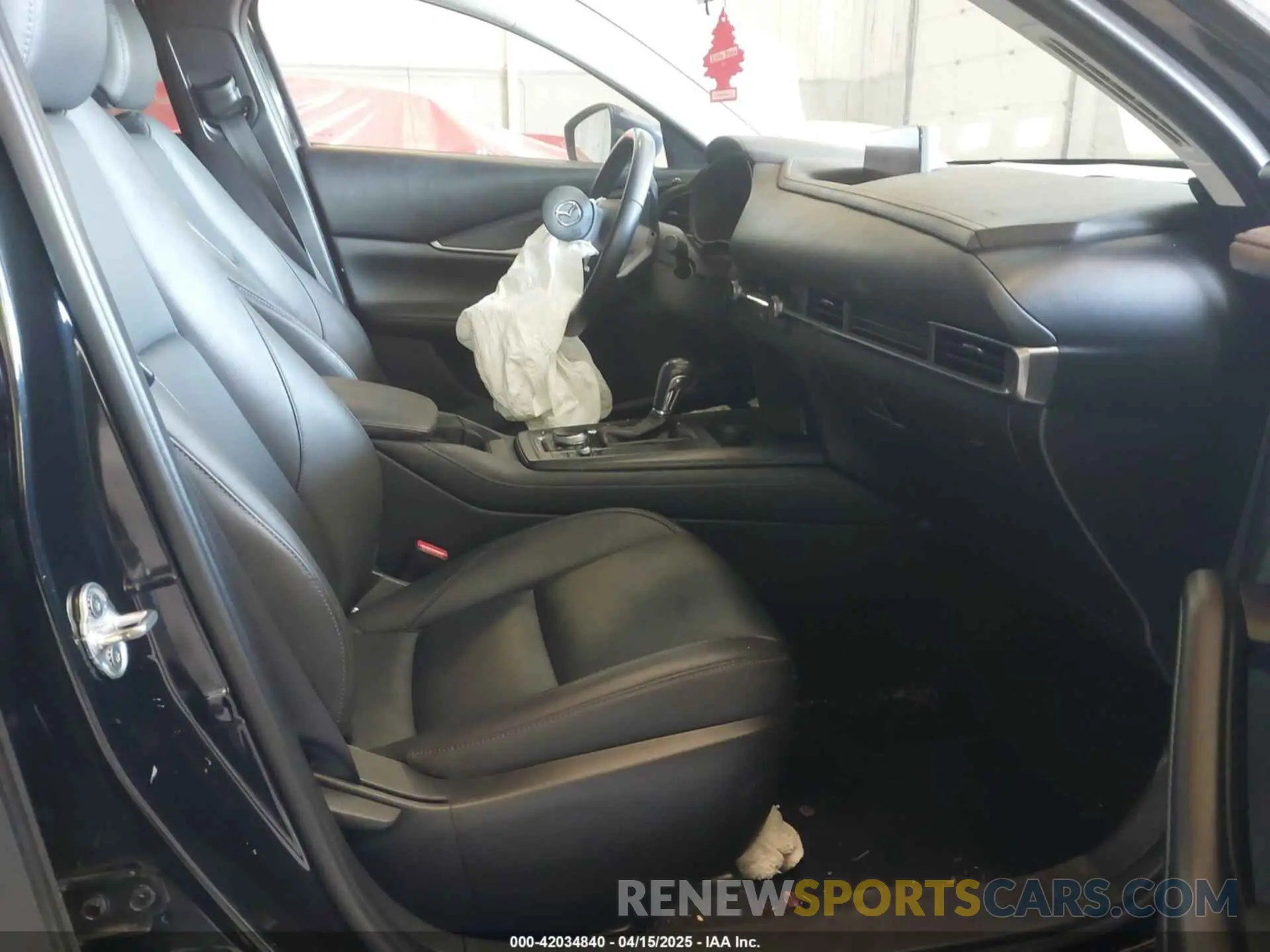 5 Фотография поврежденного автомобиля 3MVDMBBL7MM248479 MAZDA CX-30 2021