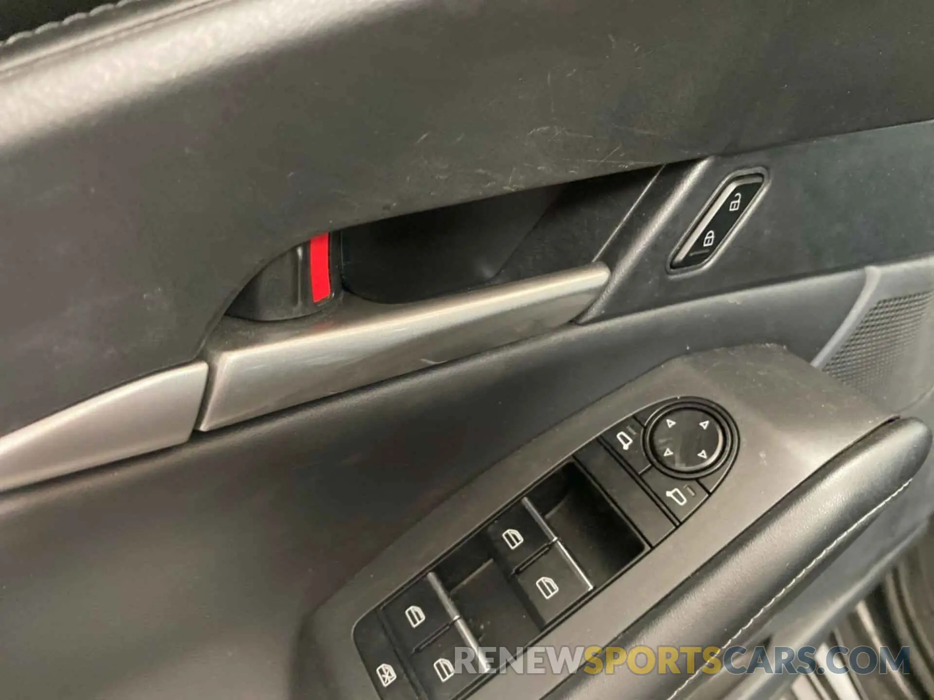 10 Фотография поврежденного автомобиля 3MVDMBBL8MM270541 MAZDA CX-30 2021