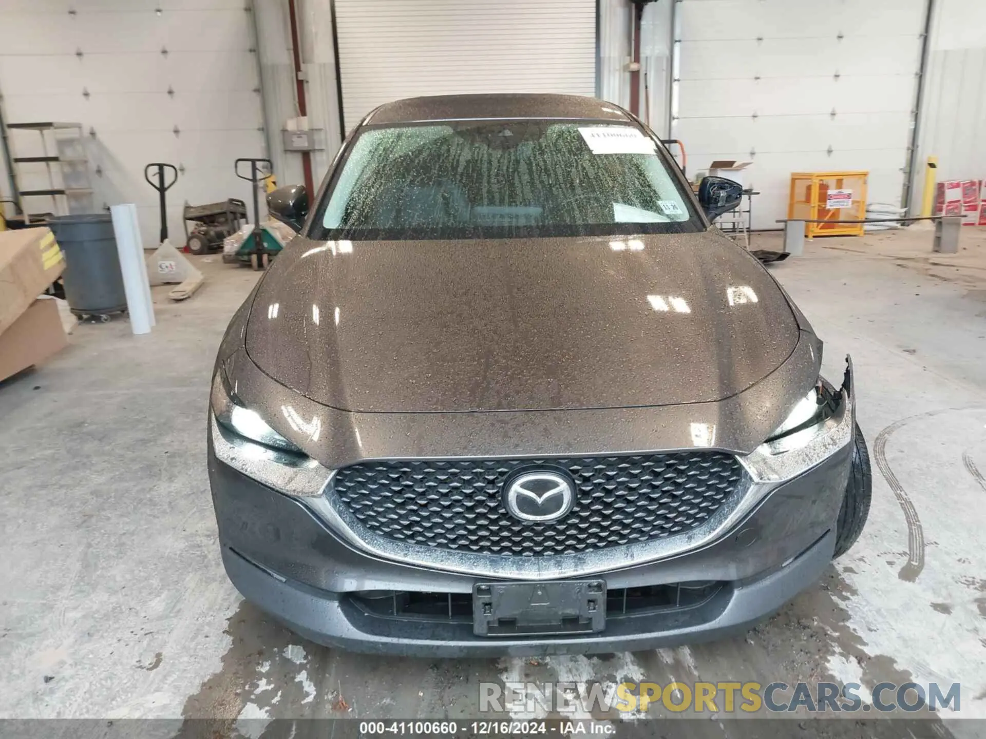 12 Photograph of a damaged car 3MVDMBBL8MM312187 MAZDA CX-30 2021