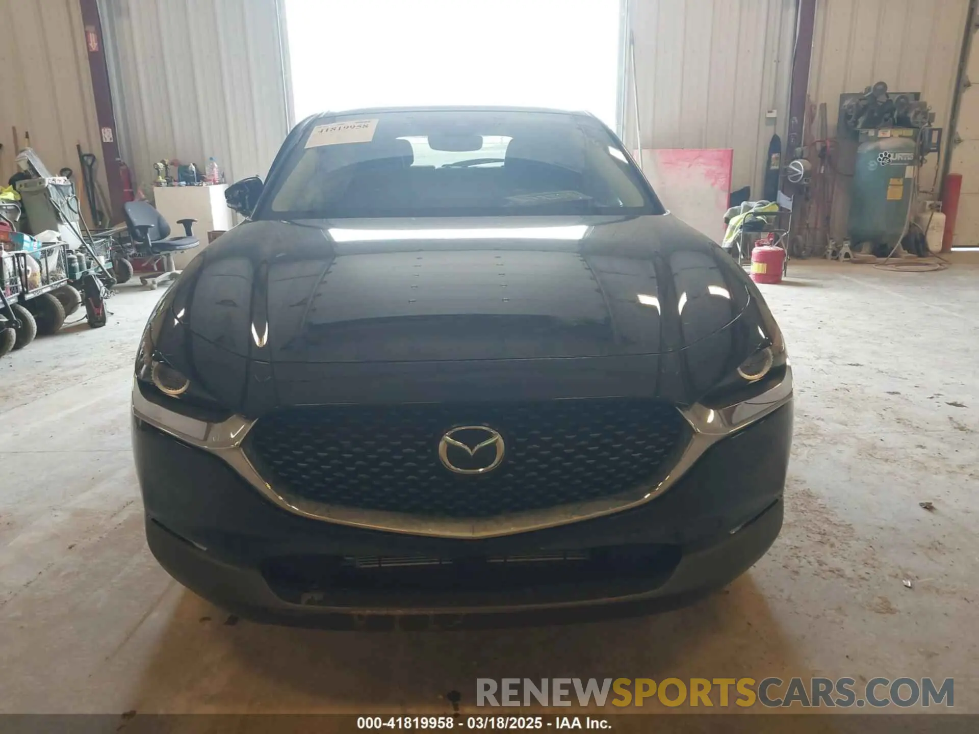 12 Photograph of a damaged car 3MVDMBBL8MM317065 MAZDA CX-30 2021