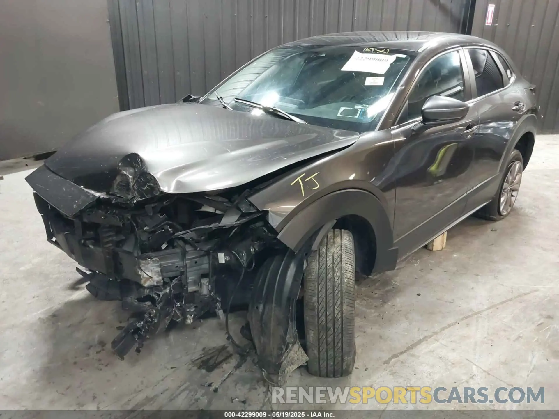 2 Фотография поврежденного автомобиля 3MVDMBCL1MM247701 MAZDA CX-30 2021