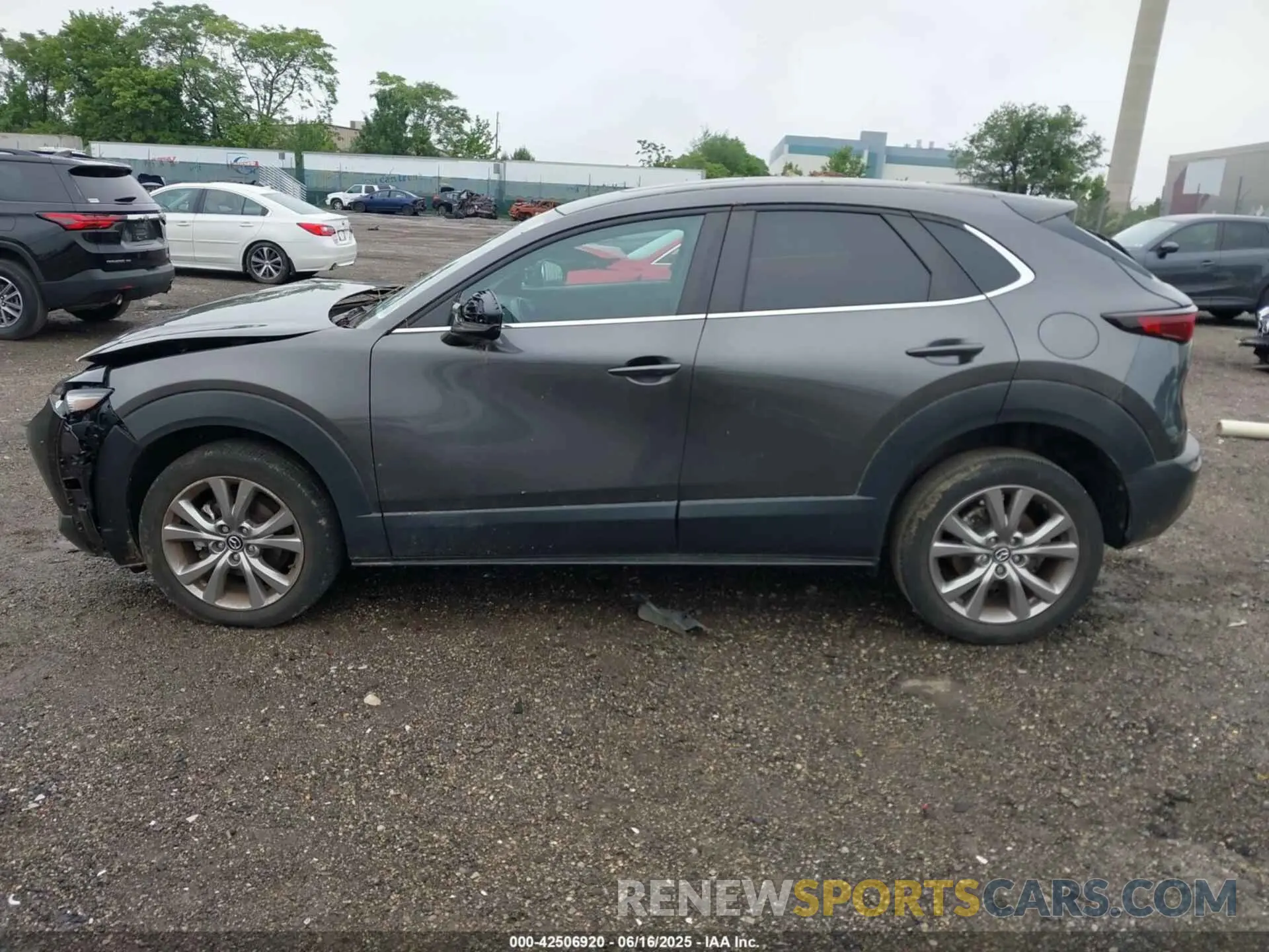 14 Фотография поврежденного автомобиля 3MVDMBCL3MM213601 MAZDA CX-30 2021