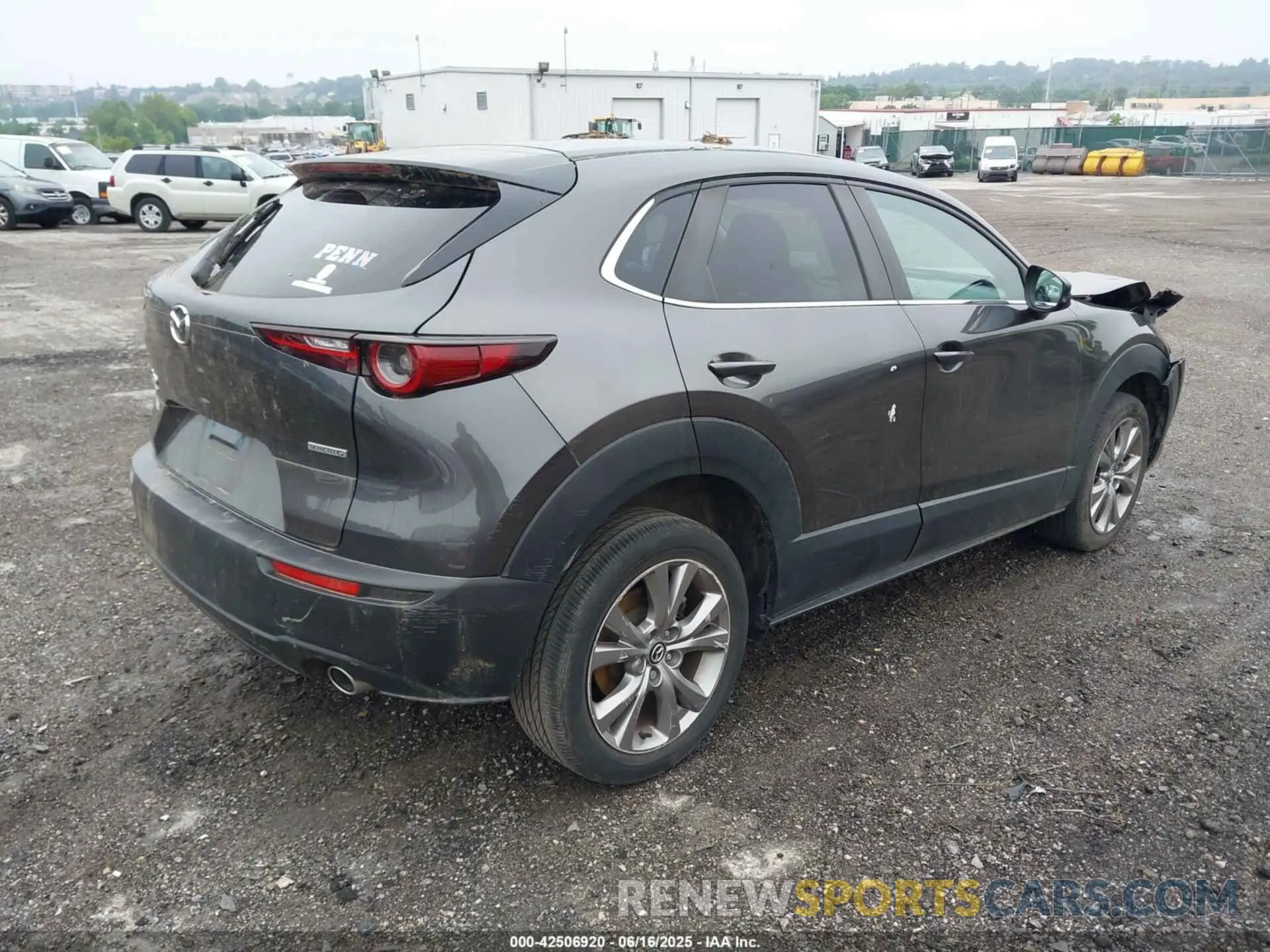 4 Фотография поврежденного автомобиля 3MVDMBCL3MM213601 MAZDA CX-30 2021