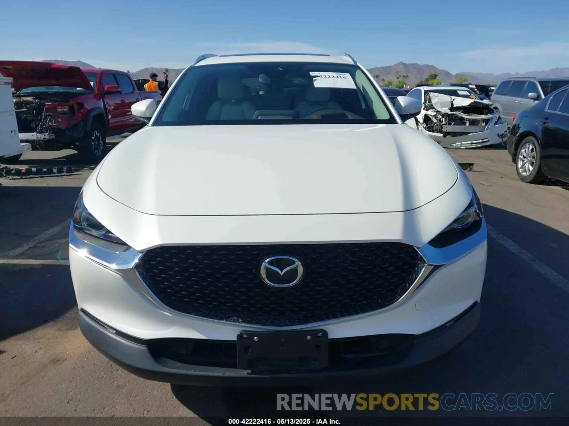 12 Photograph of a damaged car 3MVDMBDL3MM272162 MAZDA CX-30 2021