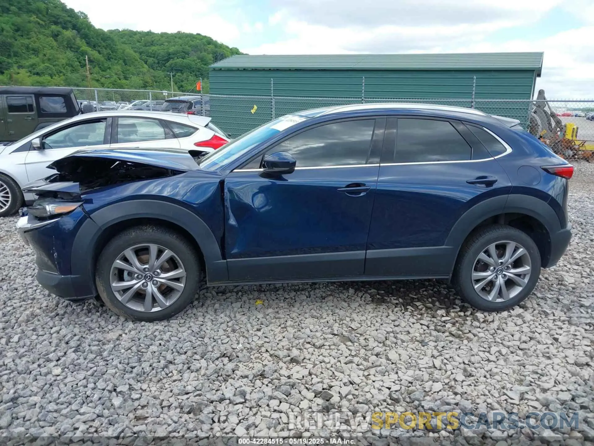 14 Photograph of a damaged car 3MVDMBDL7MM236474 MAZDA CX-30 2021