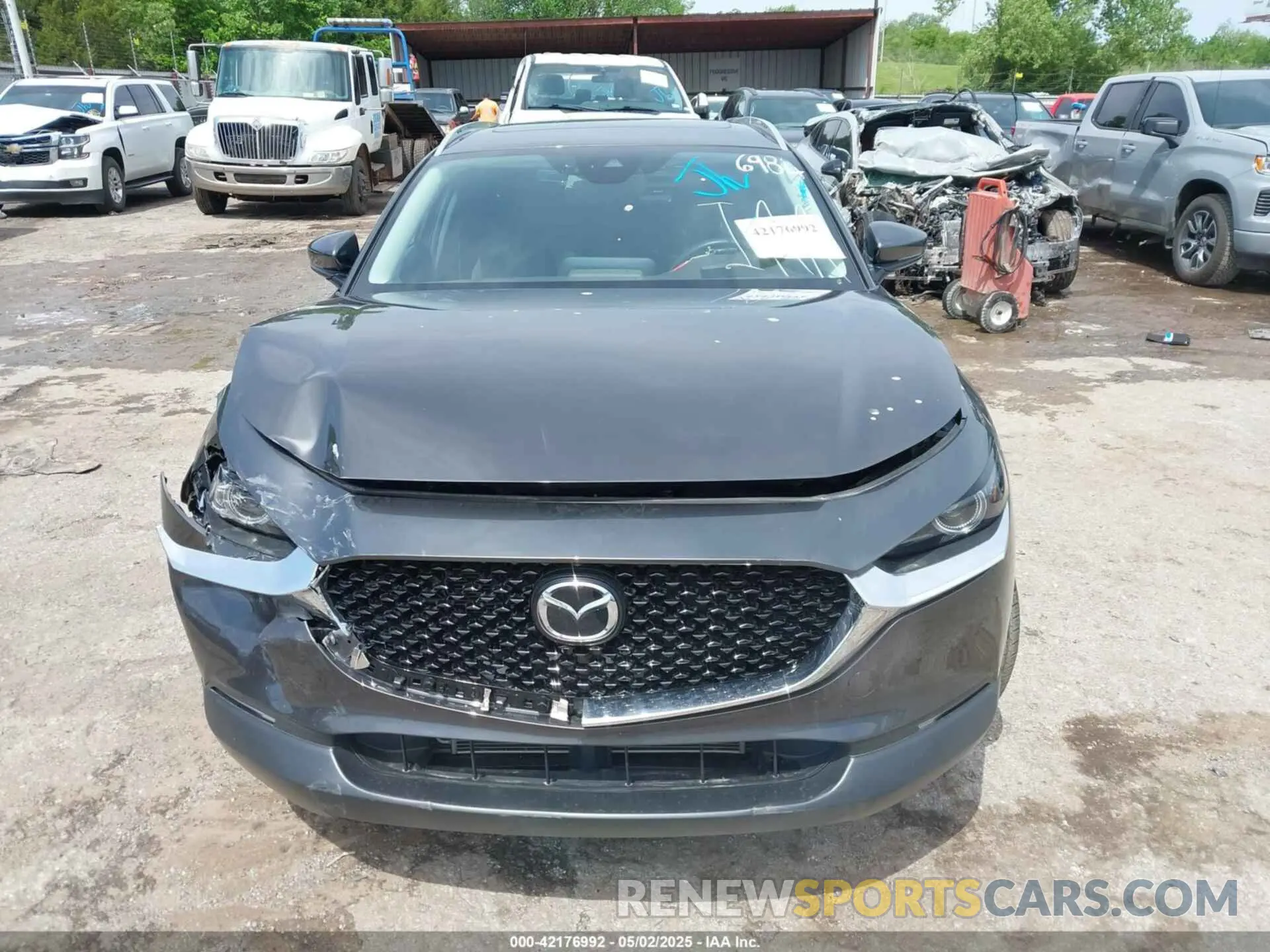 12 Photograph of a damaged car 3MVDMBDL9MM256984 MAZDA CX-30 2021