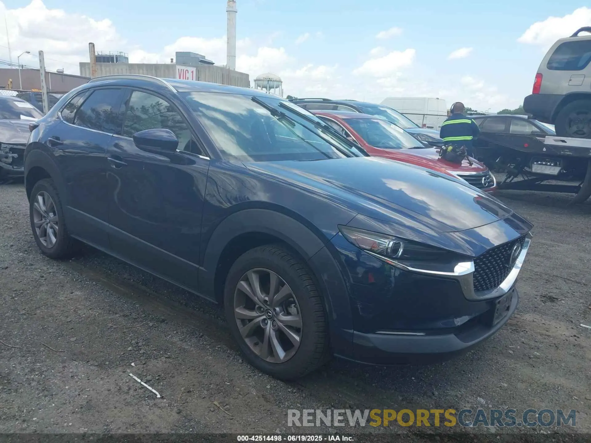 1 Photograph of a damaged car 3MVDMBDM5MM216605 MAZDA CX-30 2021