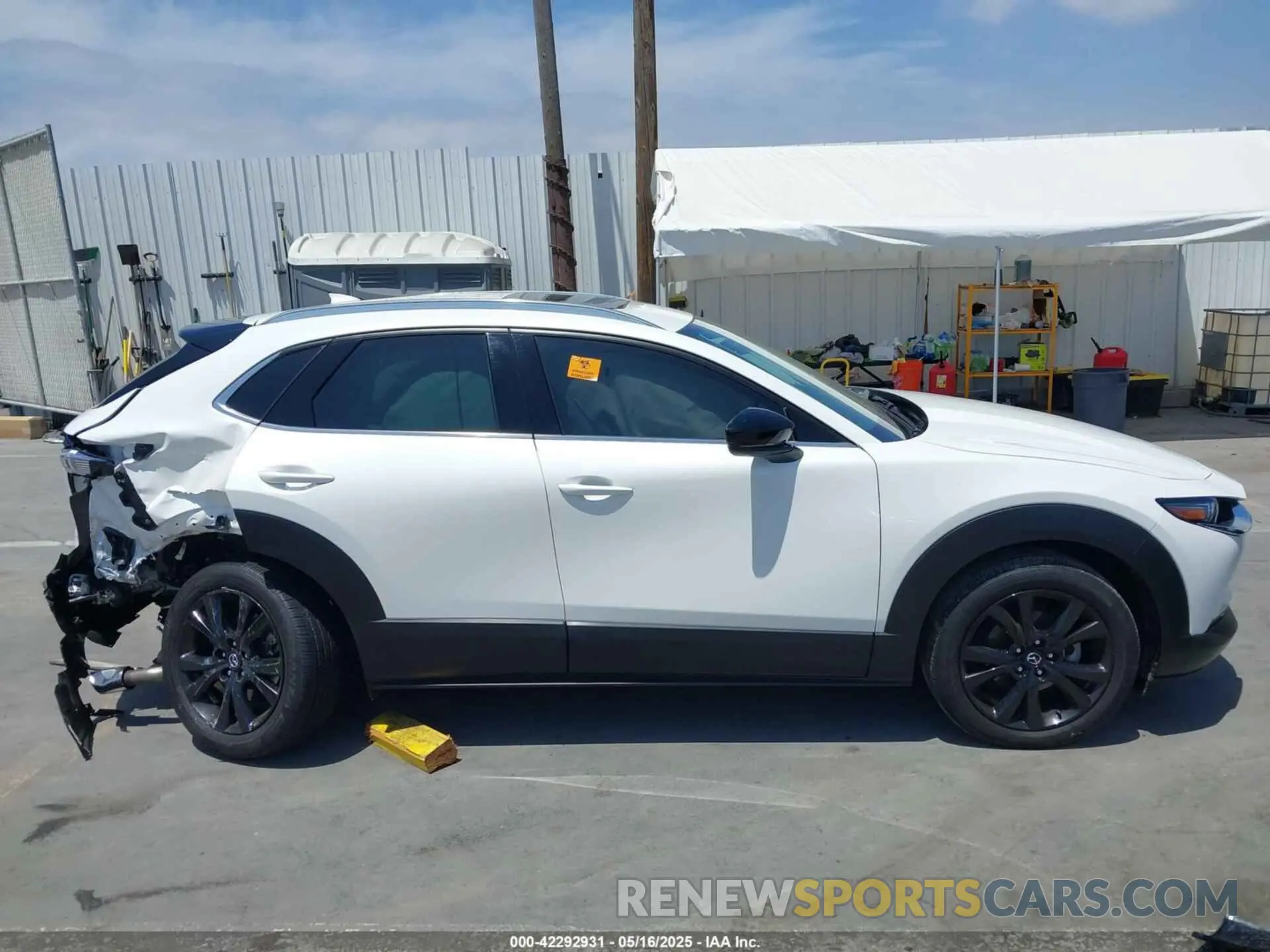 12 Photograph of a damaged car 3MVDMBDY5MM266469 MAZDA CX-30 2021