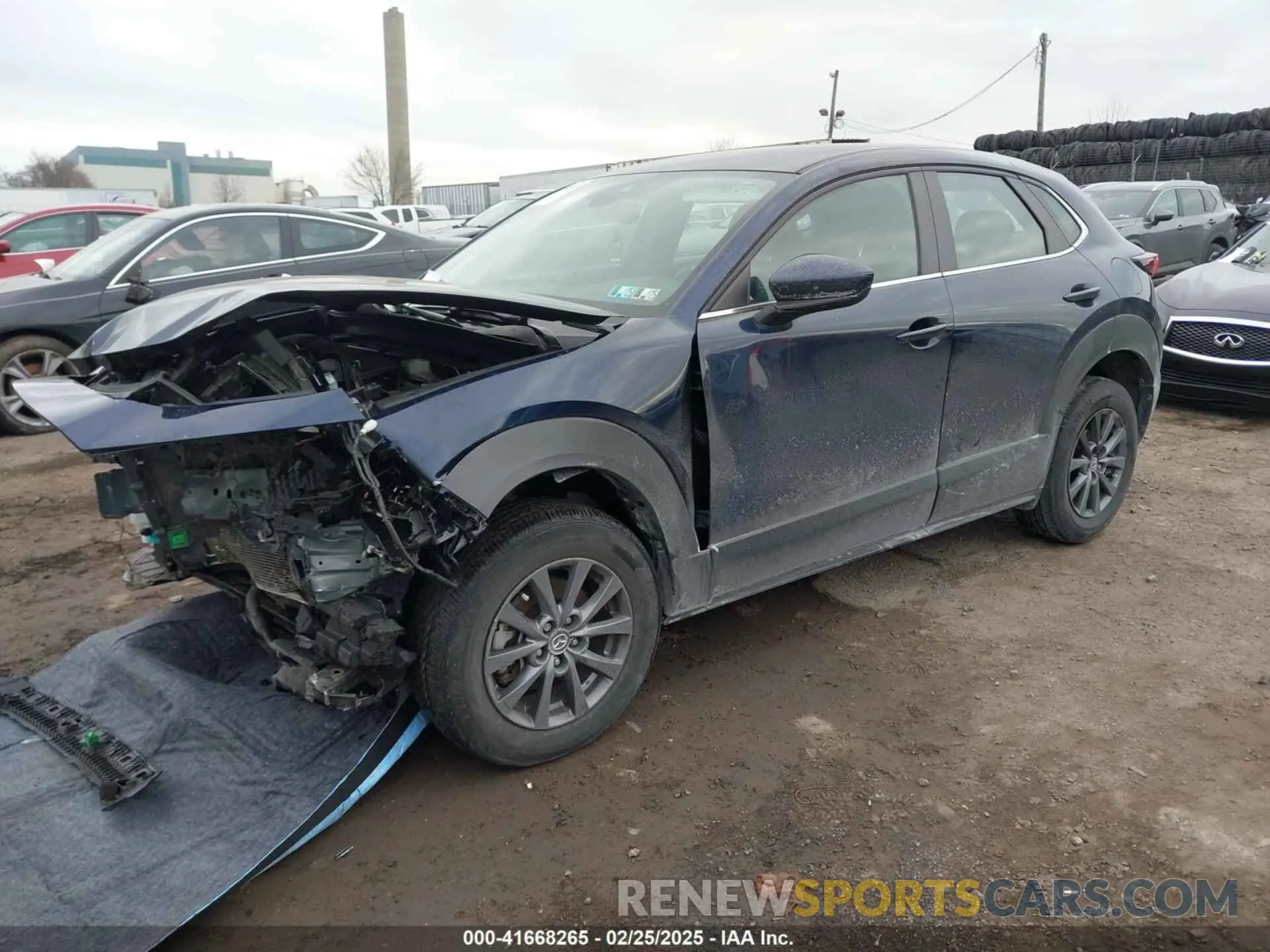 2 Photograph of a damaged car 3MVDMBAL8NM411739 MAZDA CX-30 2022