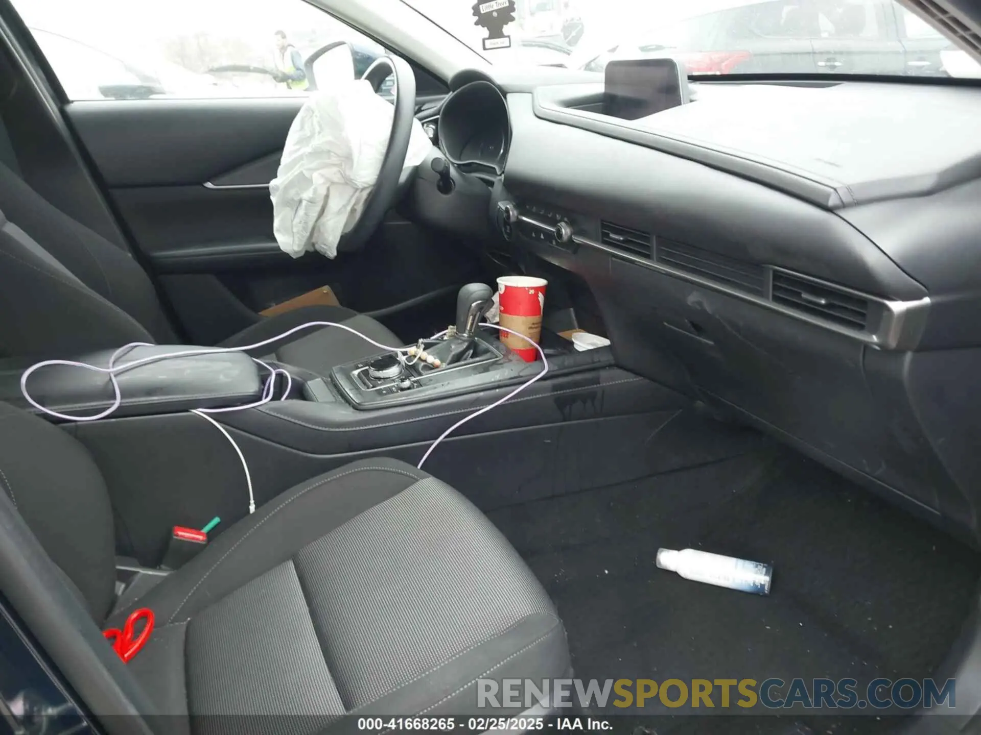 5 Photograph of a damaged car 3MVDMBAL8NM411739 MAZDA CX-30 2022