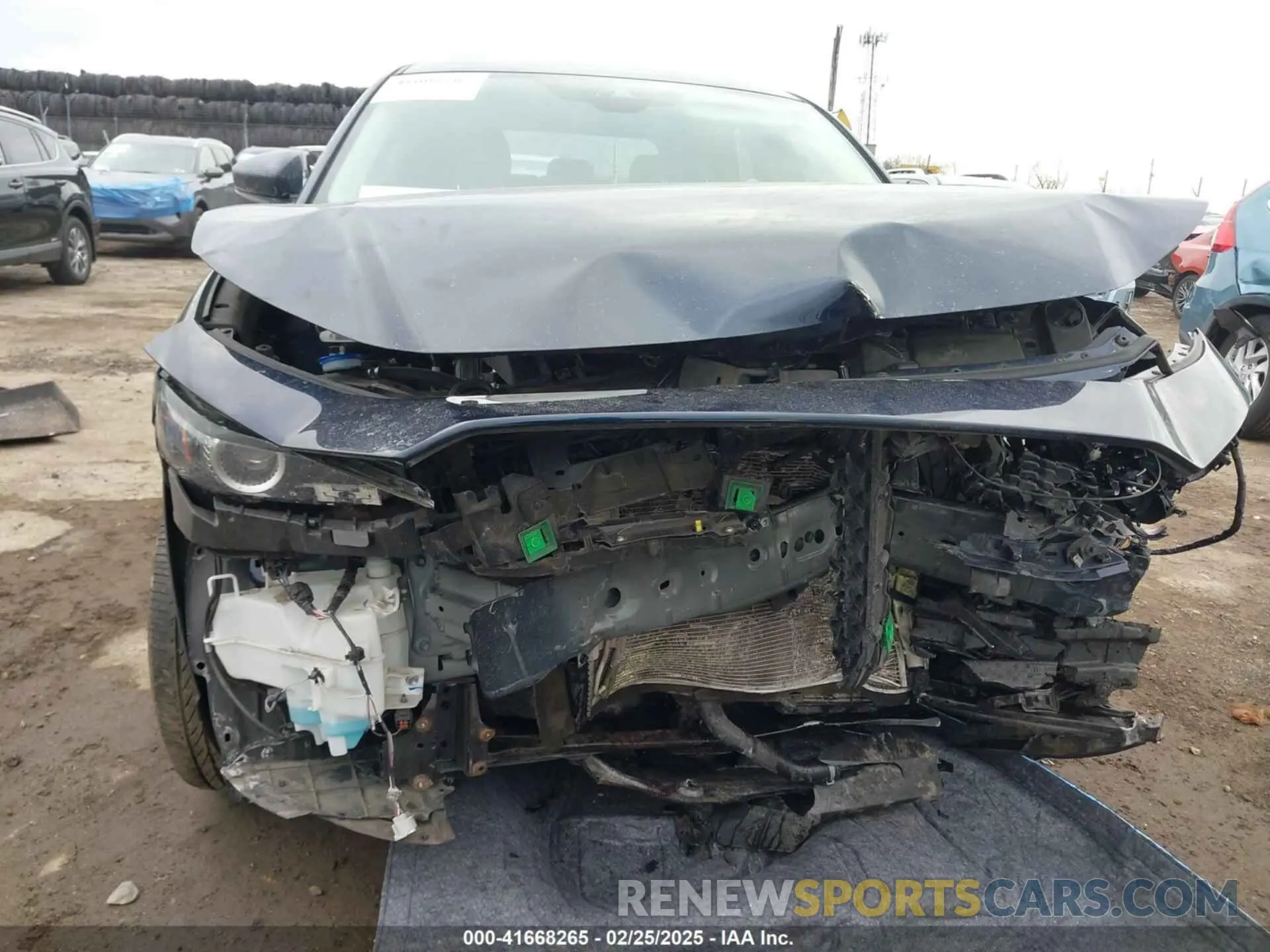 6 Photograph of a damaged car 3MVDMBAL8NM411739 MAZDA CX-30 2022