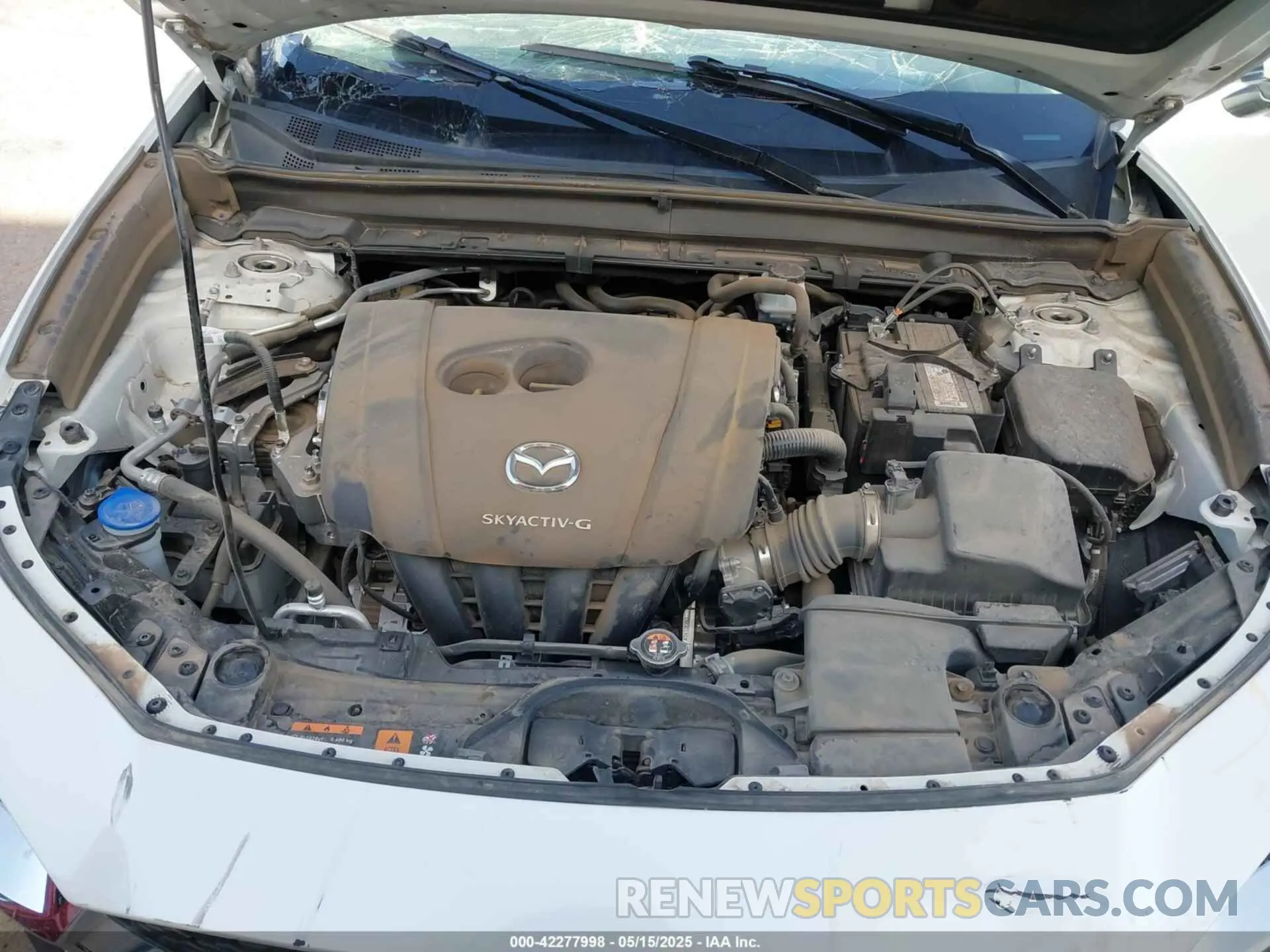 10 Photograph of a damaged car 3MVDMBAL9NM415797 MAZDA CX-30 2022