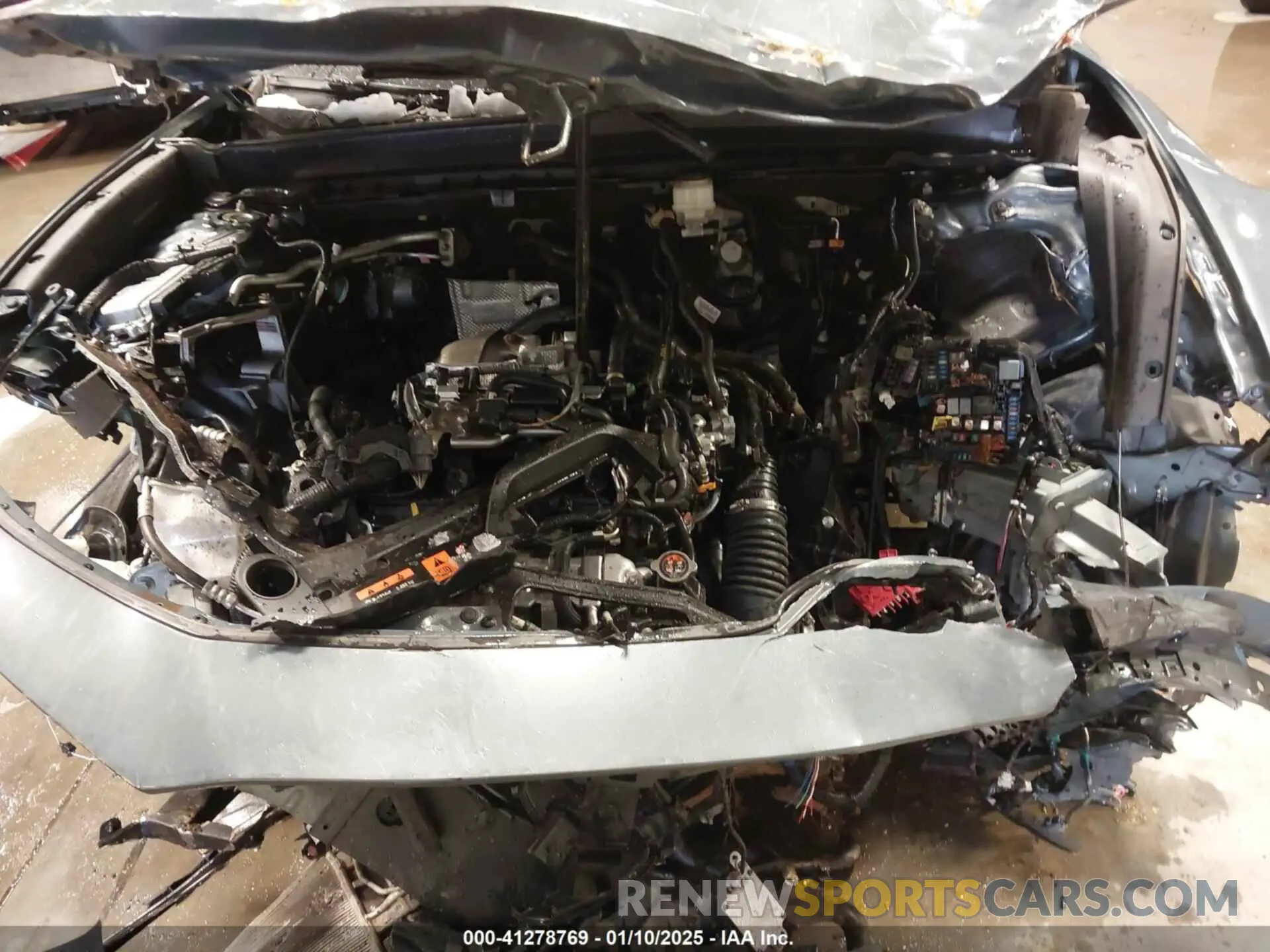 10 Photograph of a damaged car 3MVDMBAY6NM430673 MAZDA CX-30 2022