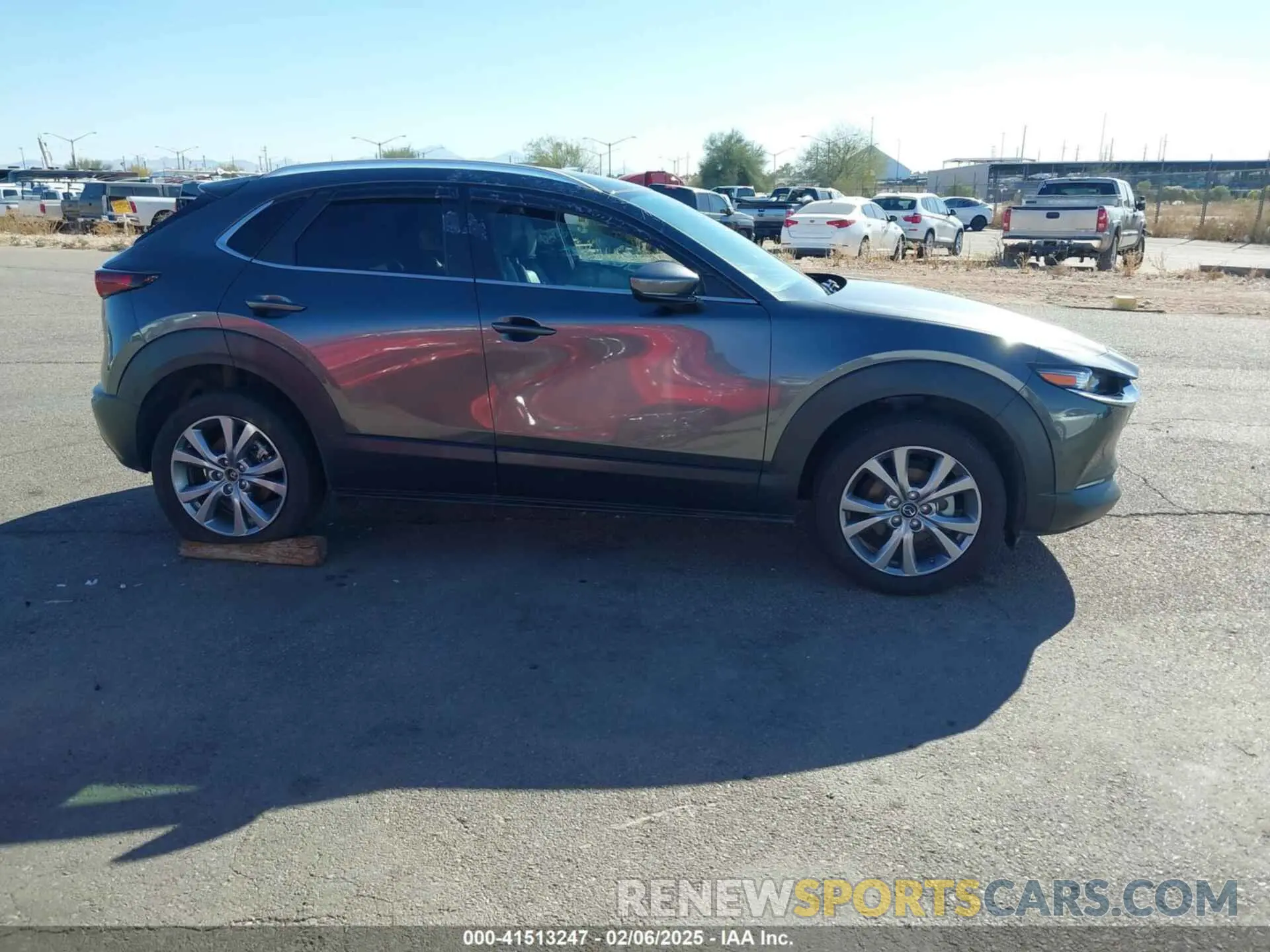 14 Photograph of a damaged car 3MVDMBBL0NM415511 MAZDA CX-30 2022