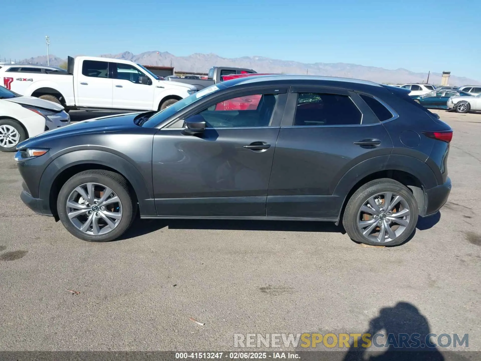 15 Photograph of a damaged car 3MVDMBBL0NM415511 MAZDA CX-30 2022