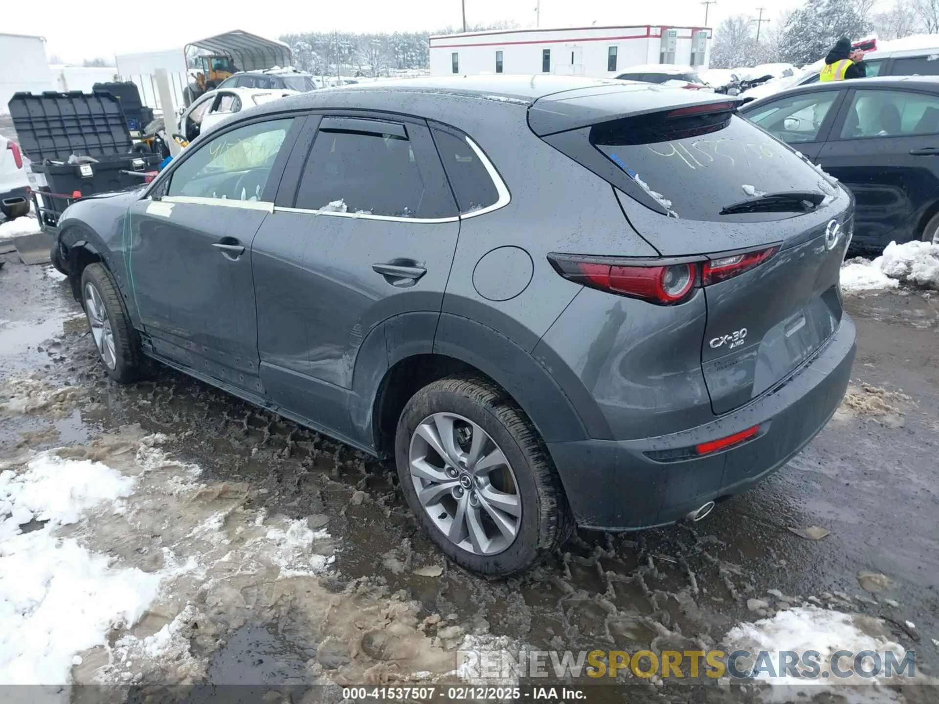 3 Фотография поврежденного автомобиля 3MVDMBBL2NM456710 MAZDA CX-30 2022