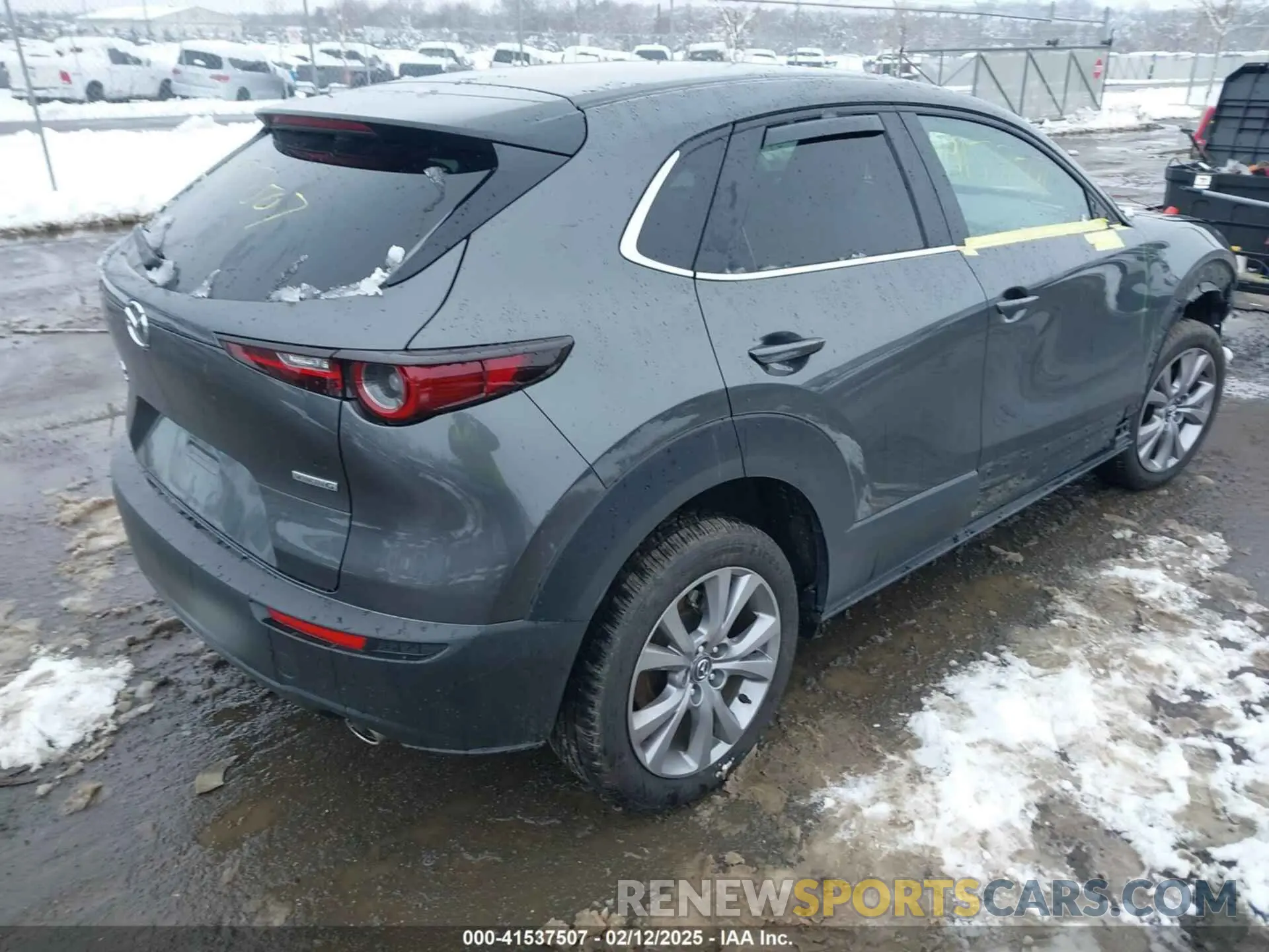 4 Фотография поврежденного автомобиля 3MVDMBBL2NM456710 MAZDA CX-30 2022
