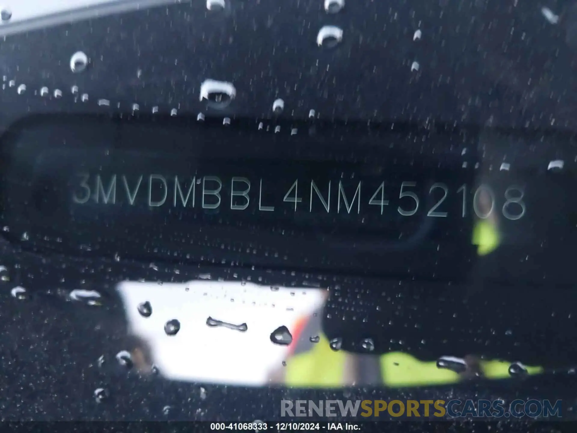 9 Photograph of a damaged car 3MVDMBBL4NM452108 MAZDA CX-30 2022