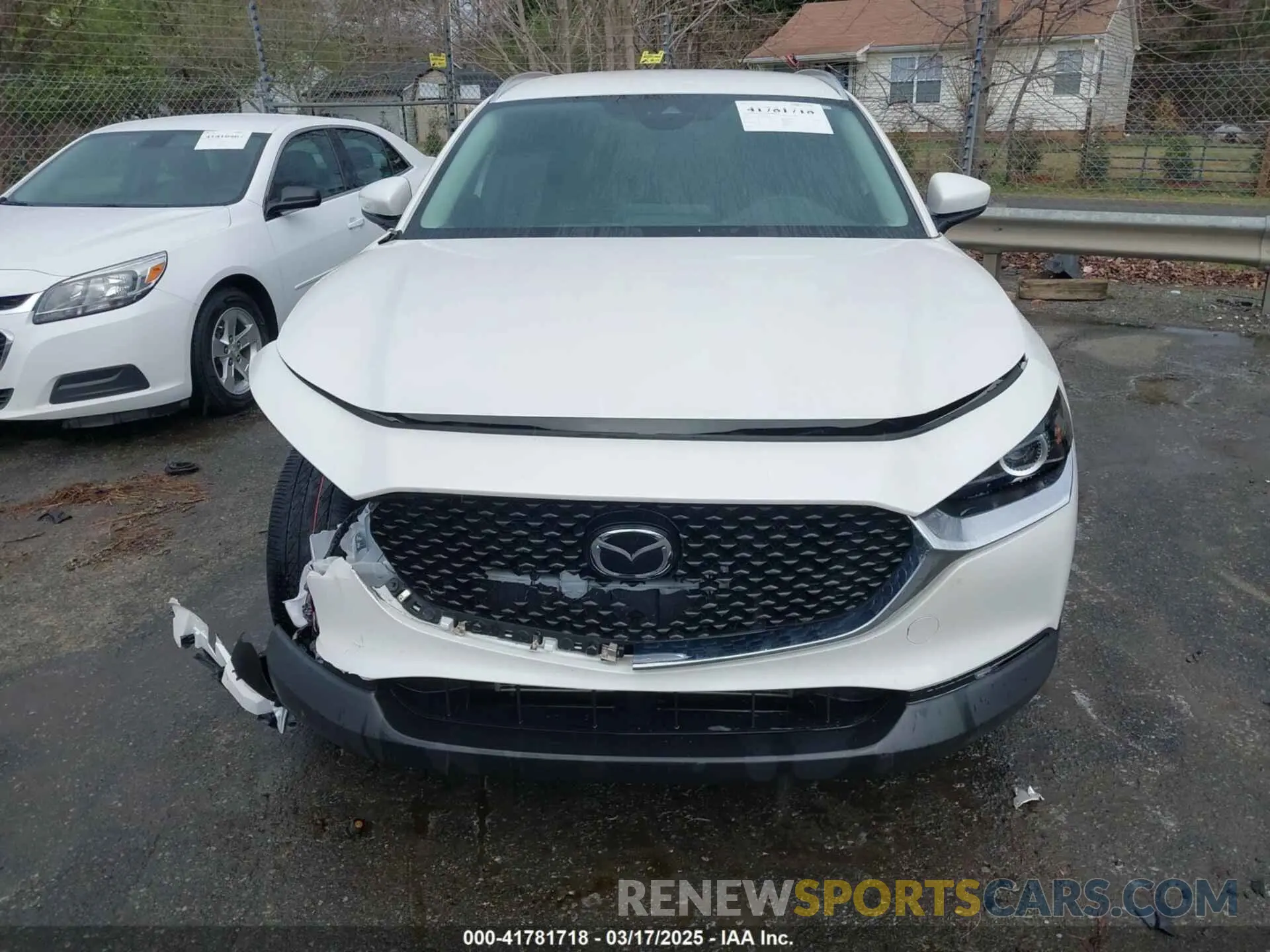 12 Photograph of a damaged car 3MVDMBBL7NM450420 MAZDA CX-30 2022