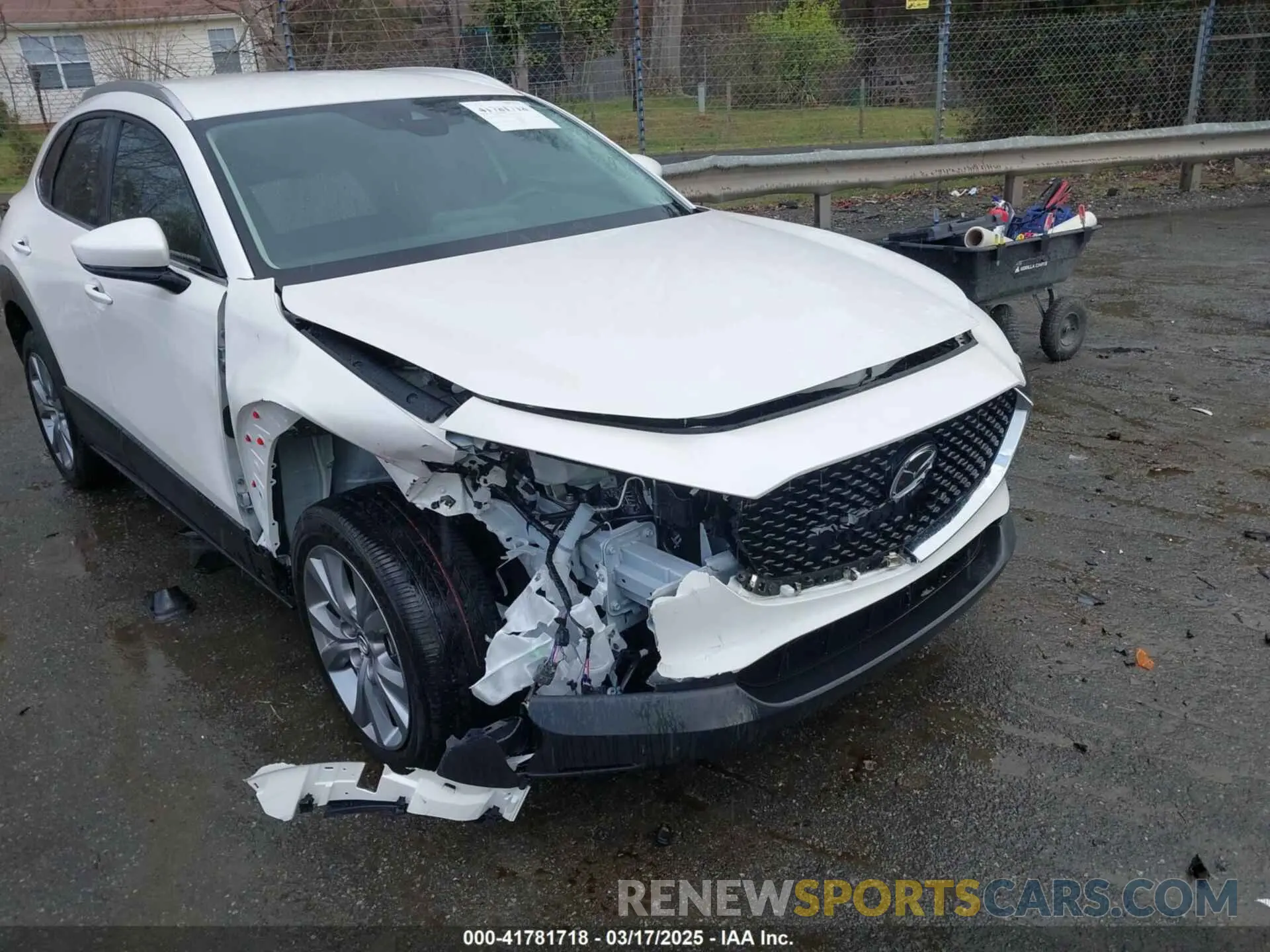 6 Photograph of a damaged car 3MVDMBBL7NM450420 MAZDA CX-30 2022